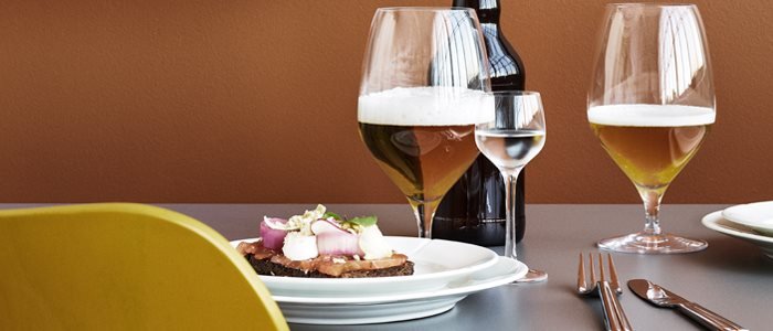 Se vores udvalg af stel og bestik til påskefrokosten fra Rosendahl her