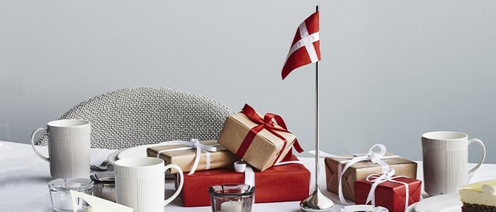 fødselsdagsflag og gaver