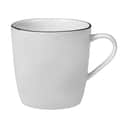 Broste Copenhagen Krus og kopper med hank Salt Tekop i White/black, 1
