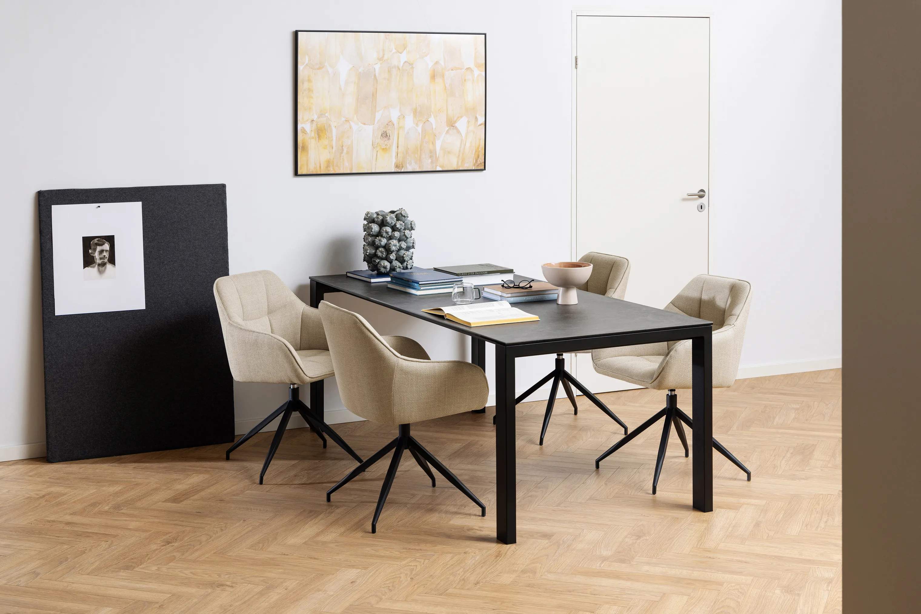CASA Living Spiseborde Brentford Spisebord i Sort Fairbanks/sort, 2