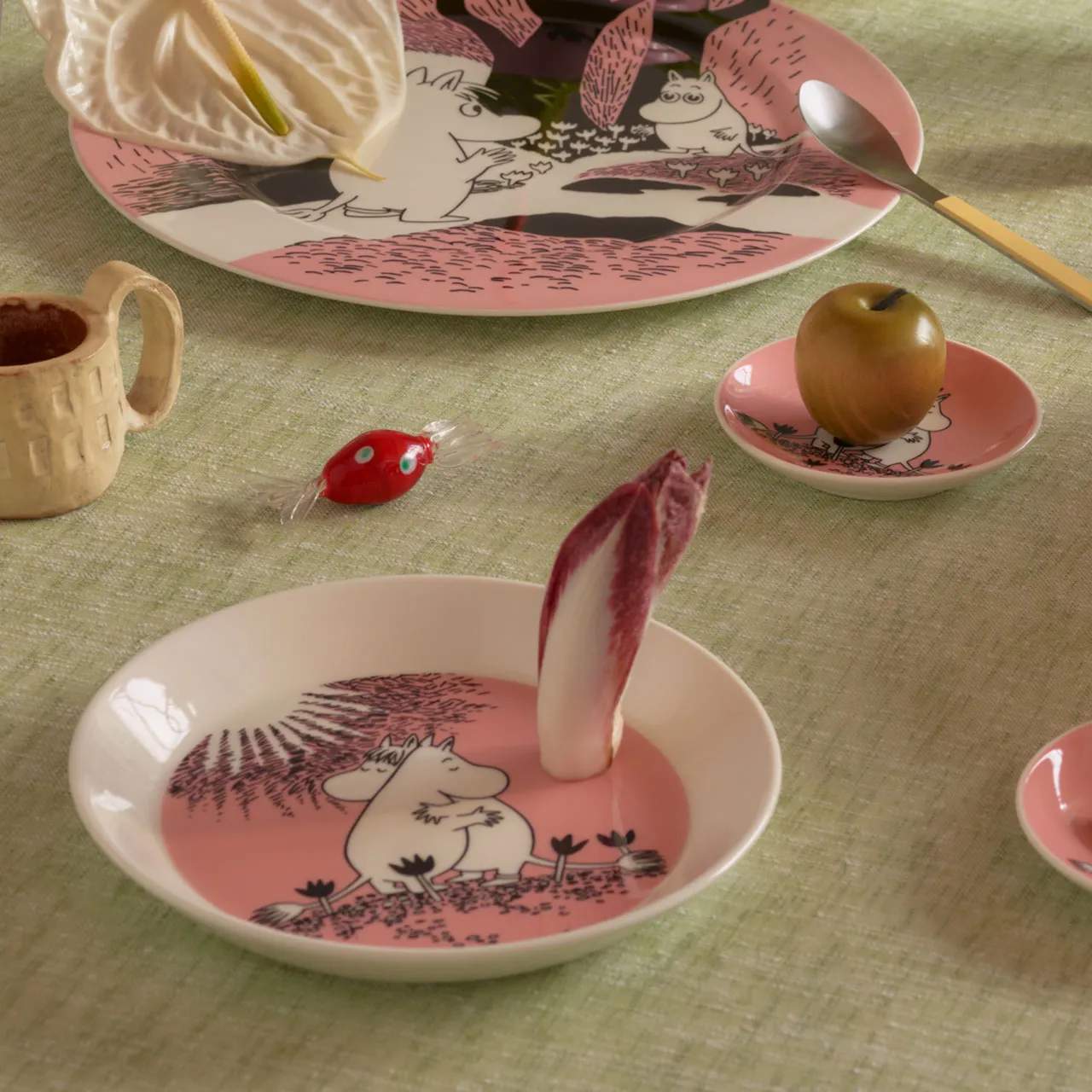 Moomin Arabia Frokosttallerkener Kærlighed 30 år Jubilæumstallerken i Lyserød, 2