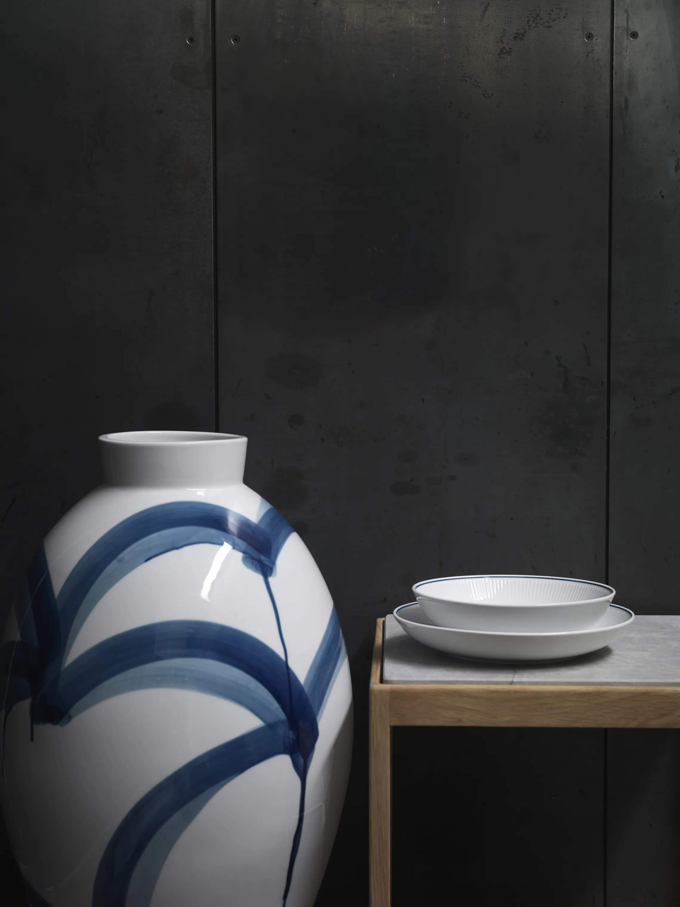 Royal Copenhagen Serveringsskåle Blueline Skål i Hvid/blå, 21,5 cm, 2