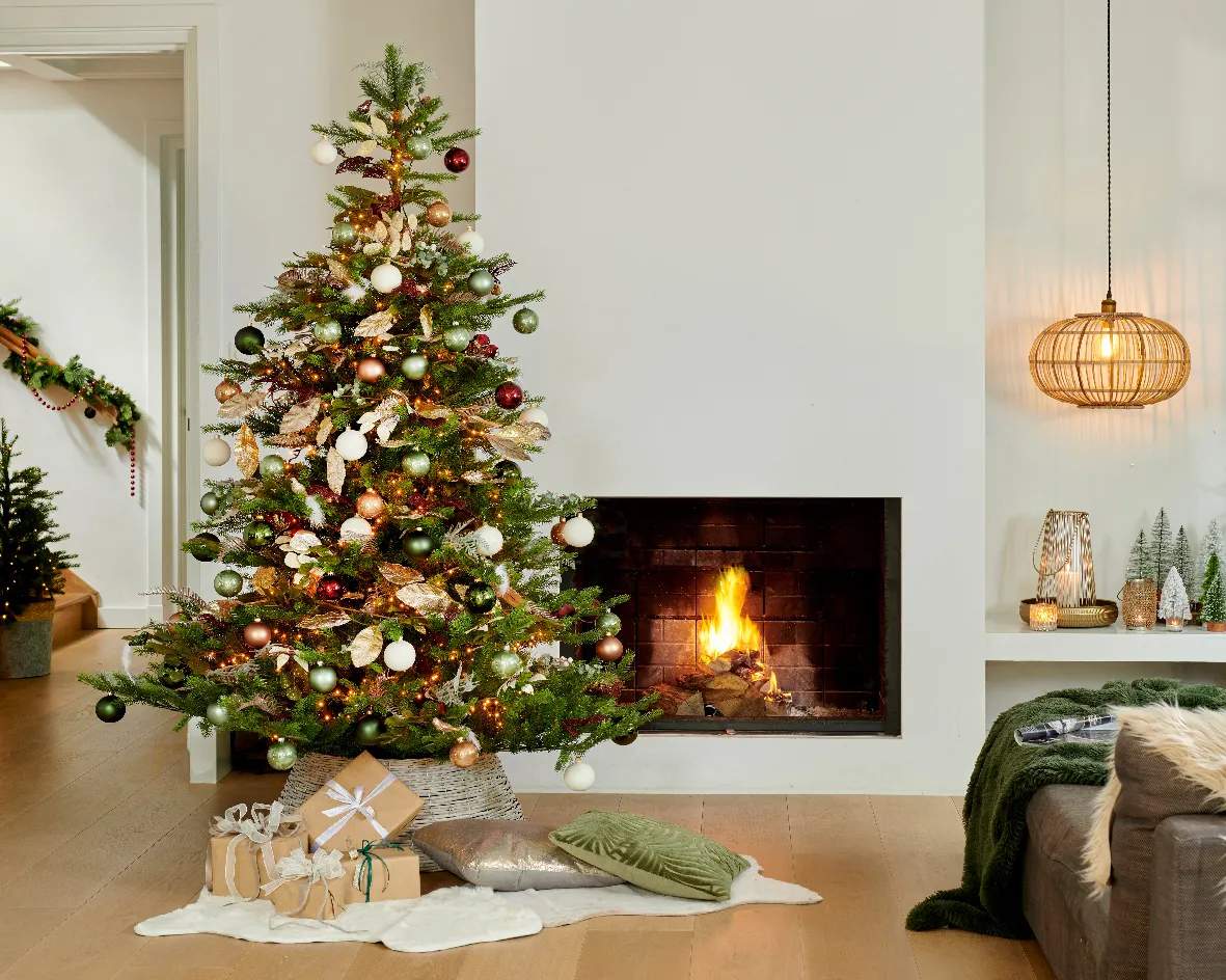 Casa Christmas Juletræer Grandis Fir Kunstigt Juletræ i 300 cm, 6