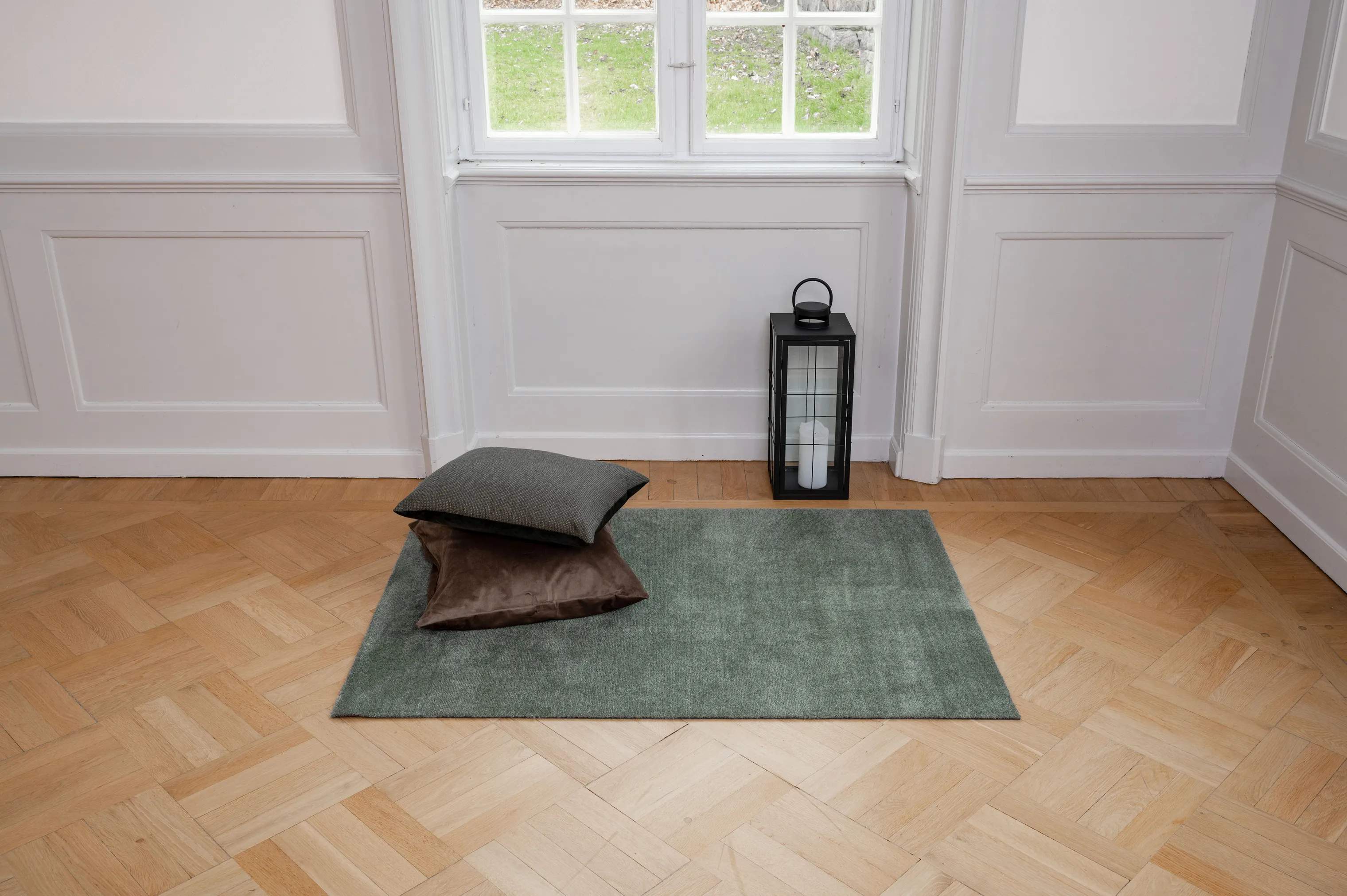 Tica Copenhagen Gulvtæpper Uni Color Løber i støvet grøn, B90 x L130 cm, 2