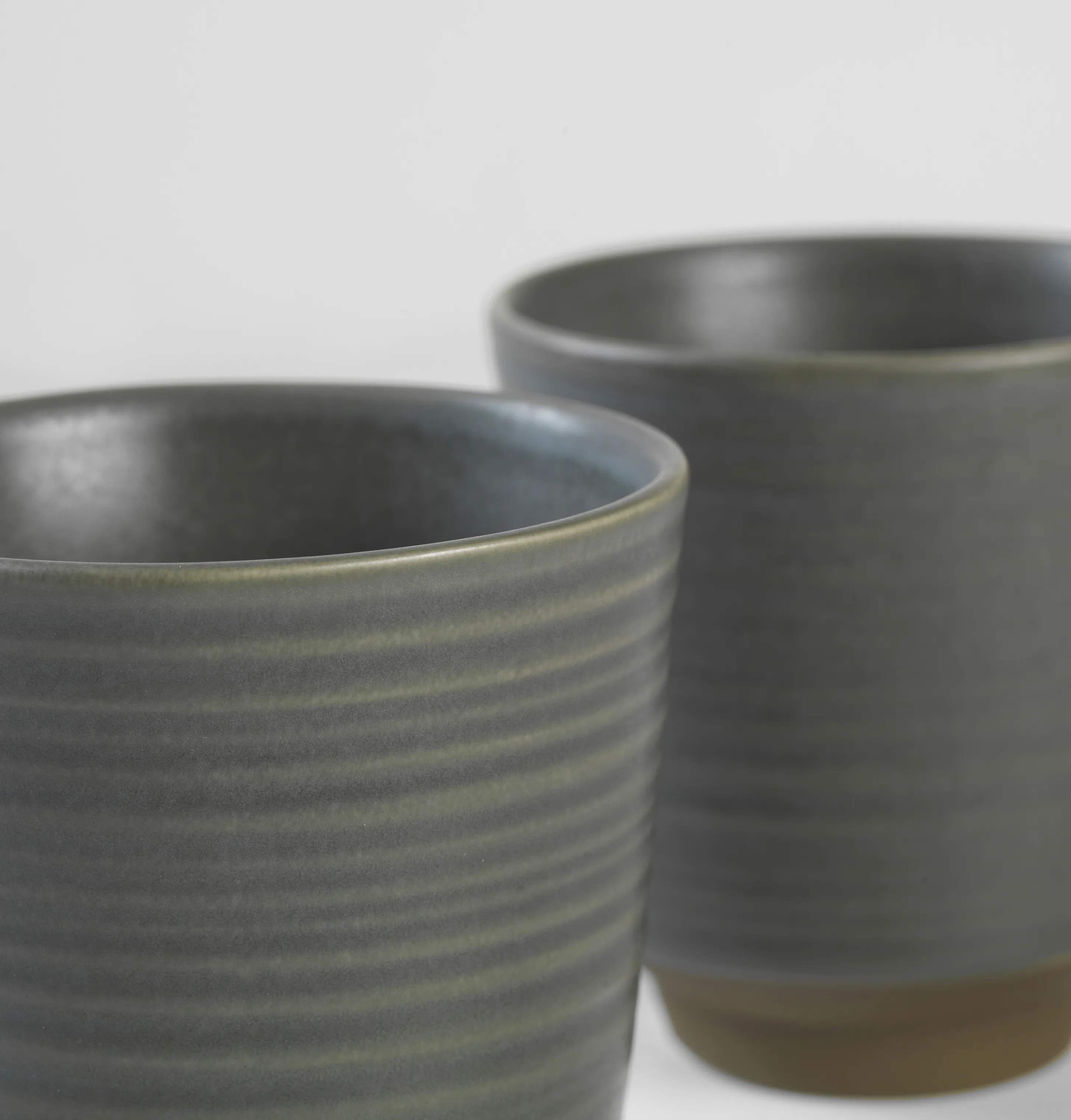 Broste Copenhagen Krus og kopper uden hank Miko Krus i Dark Green, 3