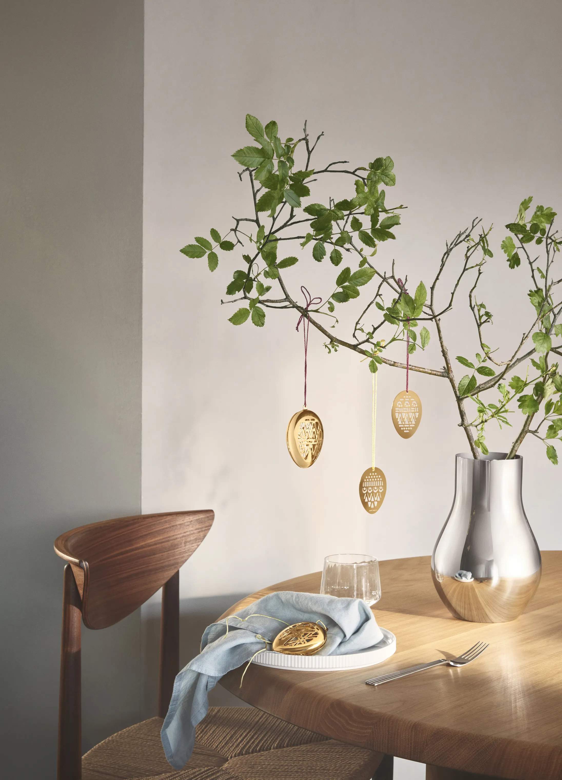 Georg Jensen Påskeæg og ophæng 2022 Påskeæg - 2 stk. i Guldfarvet, 9 cm, 2