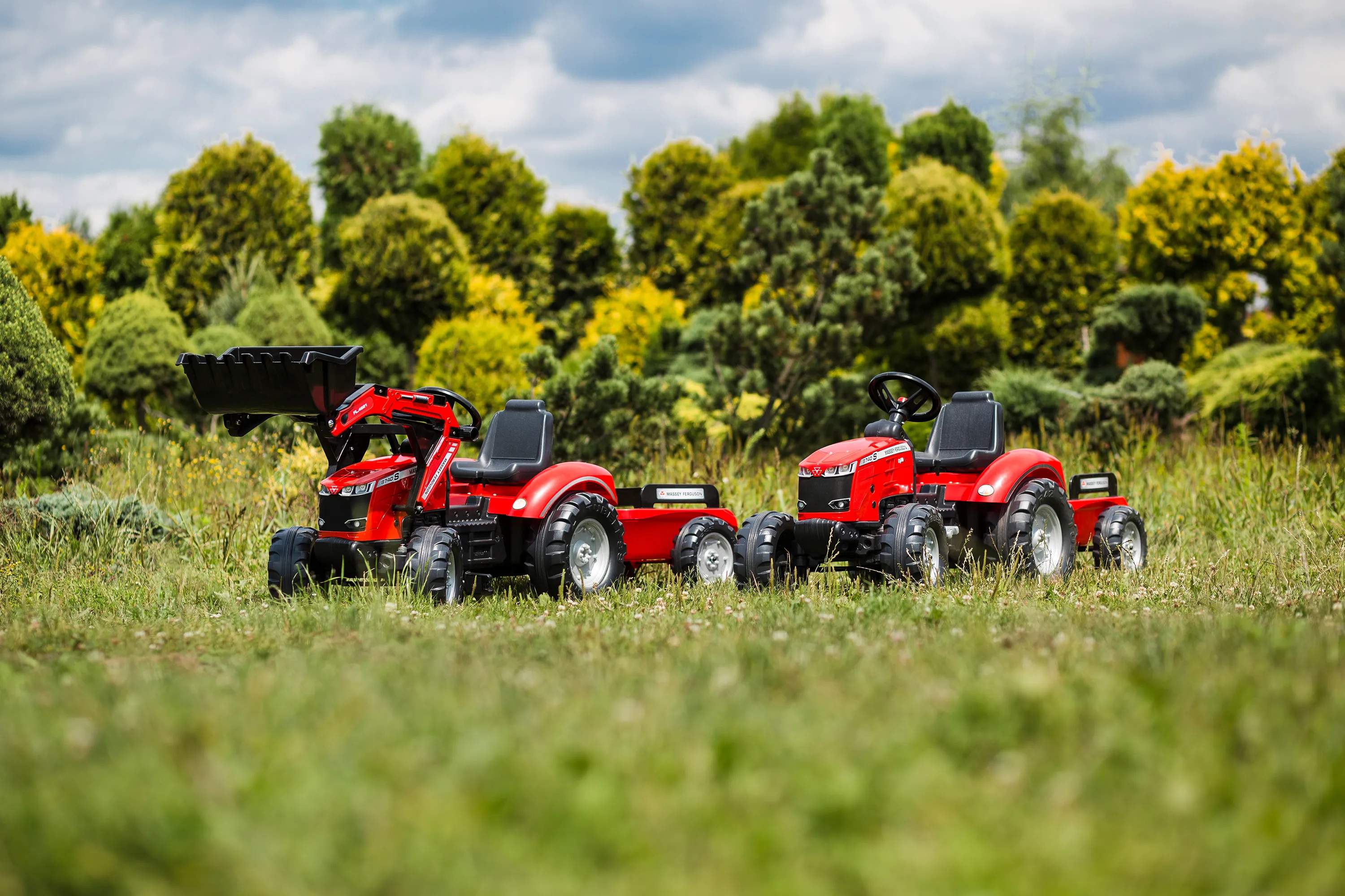 FALK Øvrig udeleg Traktor m. trailer i Rød, 2