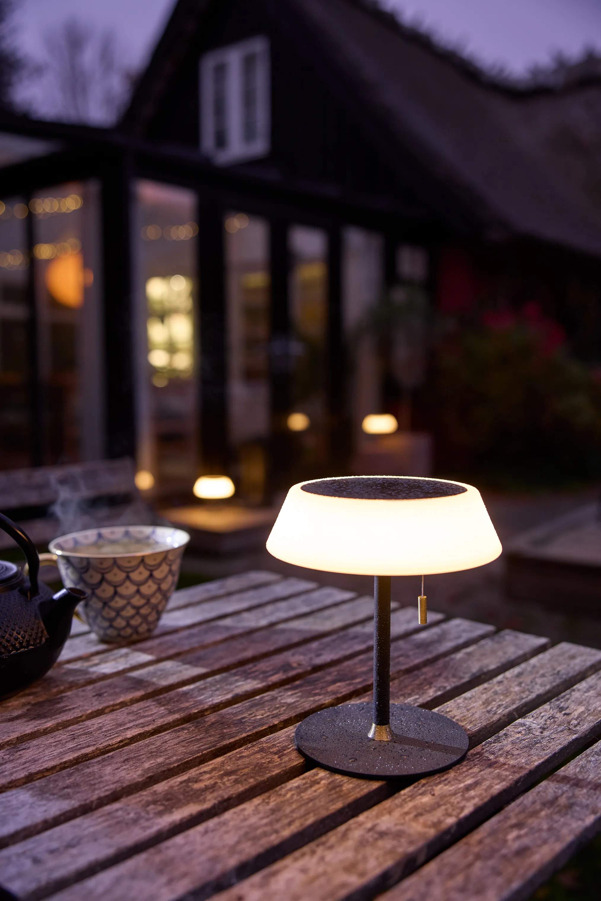Halo Design Bordlamper Solar Bordlampe i Sort, 2