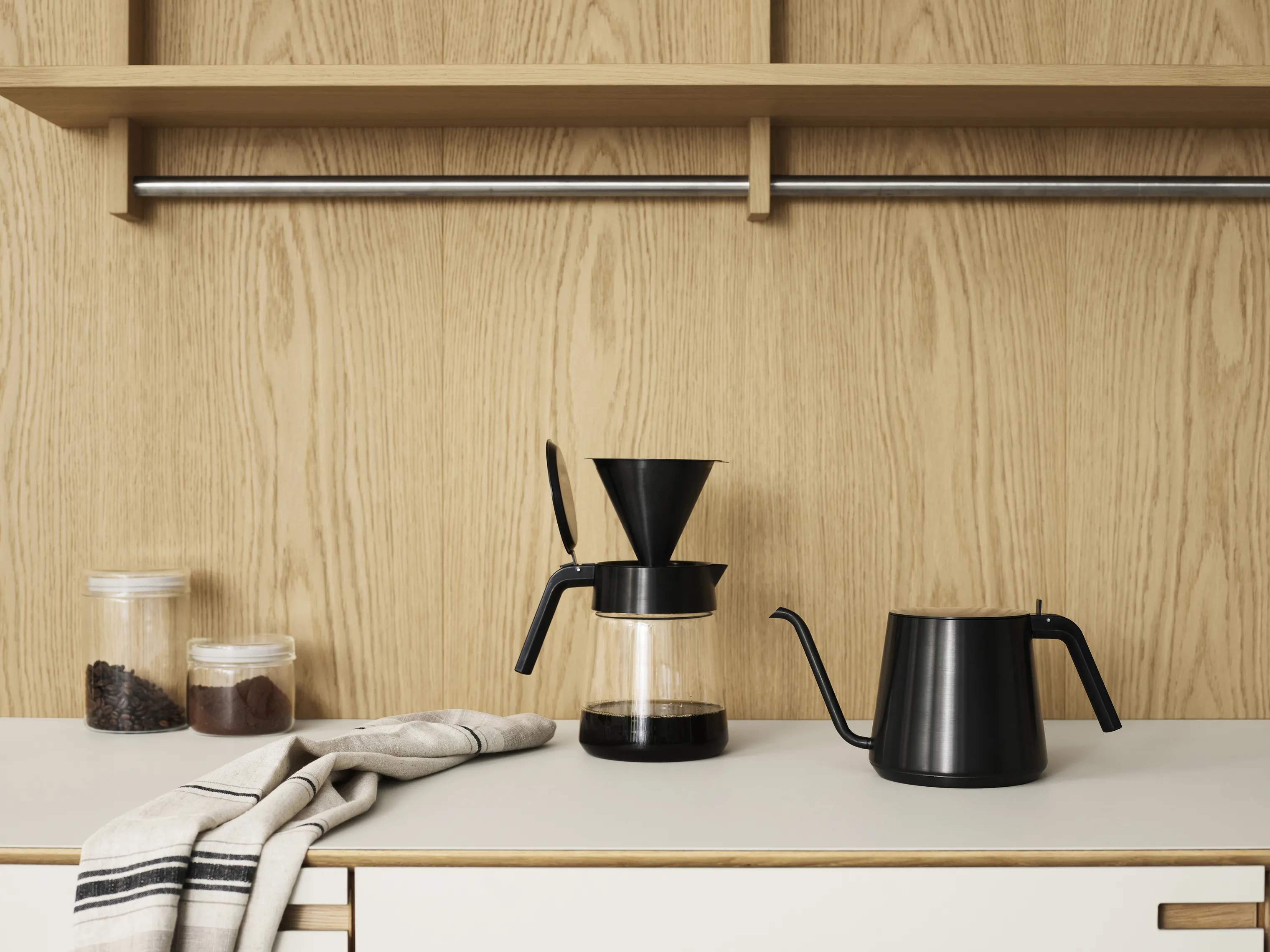 Stelton Kedler Nohr Gooseneck Kedel i black metallic, 2