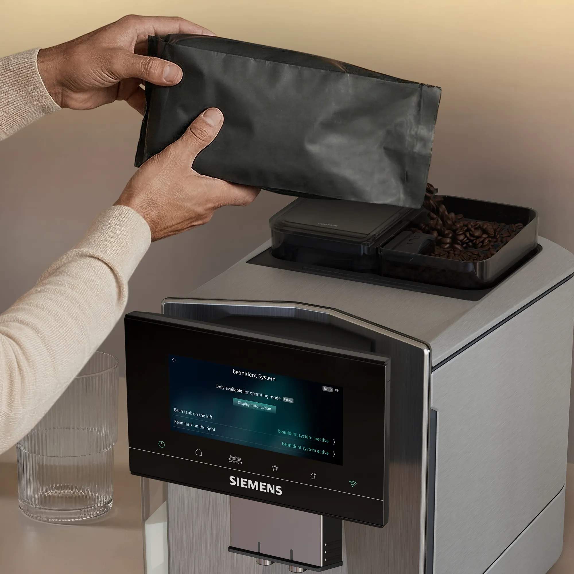 Siemens Espressomaskiner EQ900 iAroma Espressomaskine TQ927E03 i Grå, 5