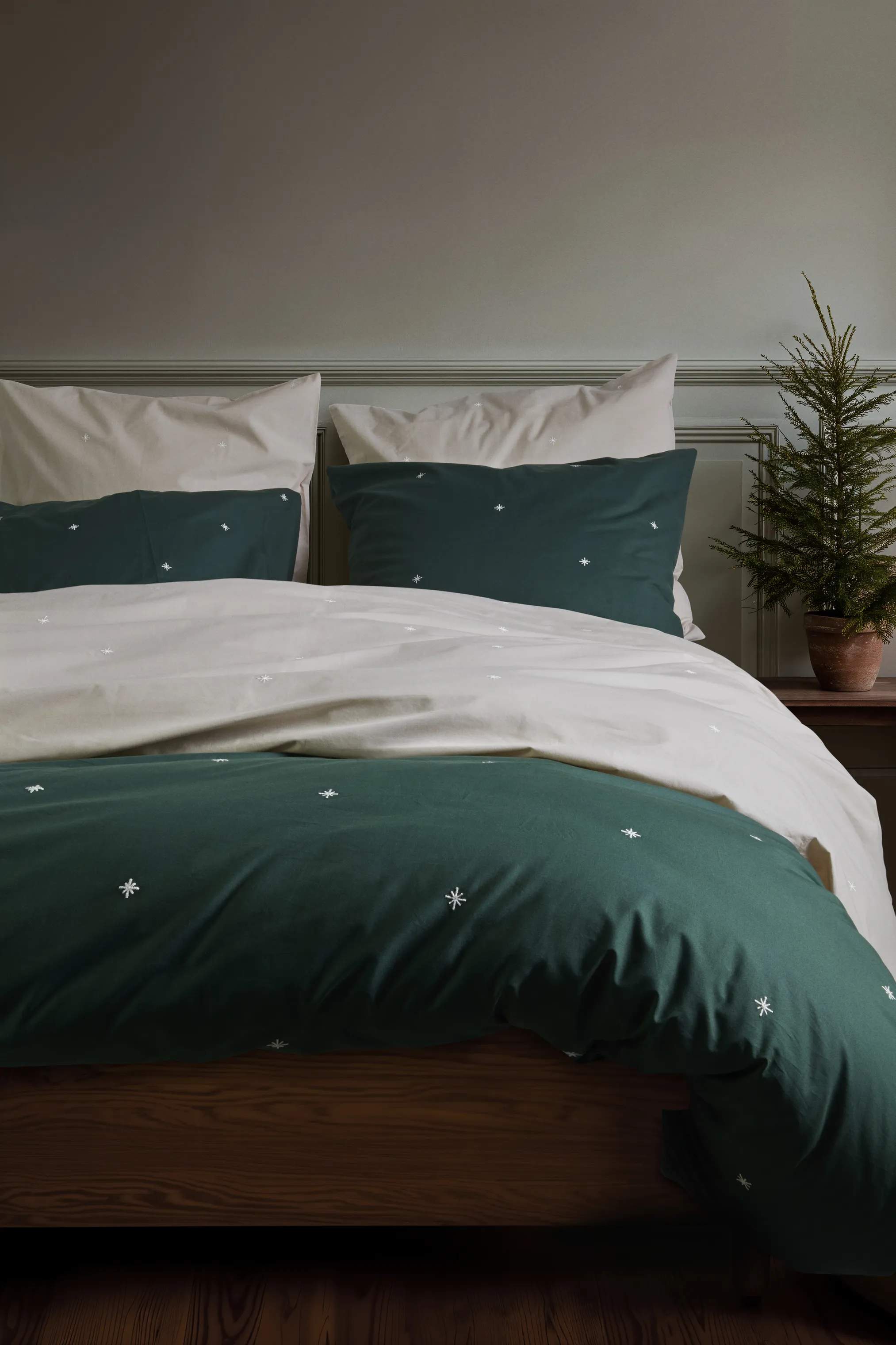 Juna Sengetøj Christmas Fable Sengetøj i Grøn, B140 x L220 cm, 6