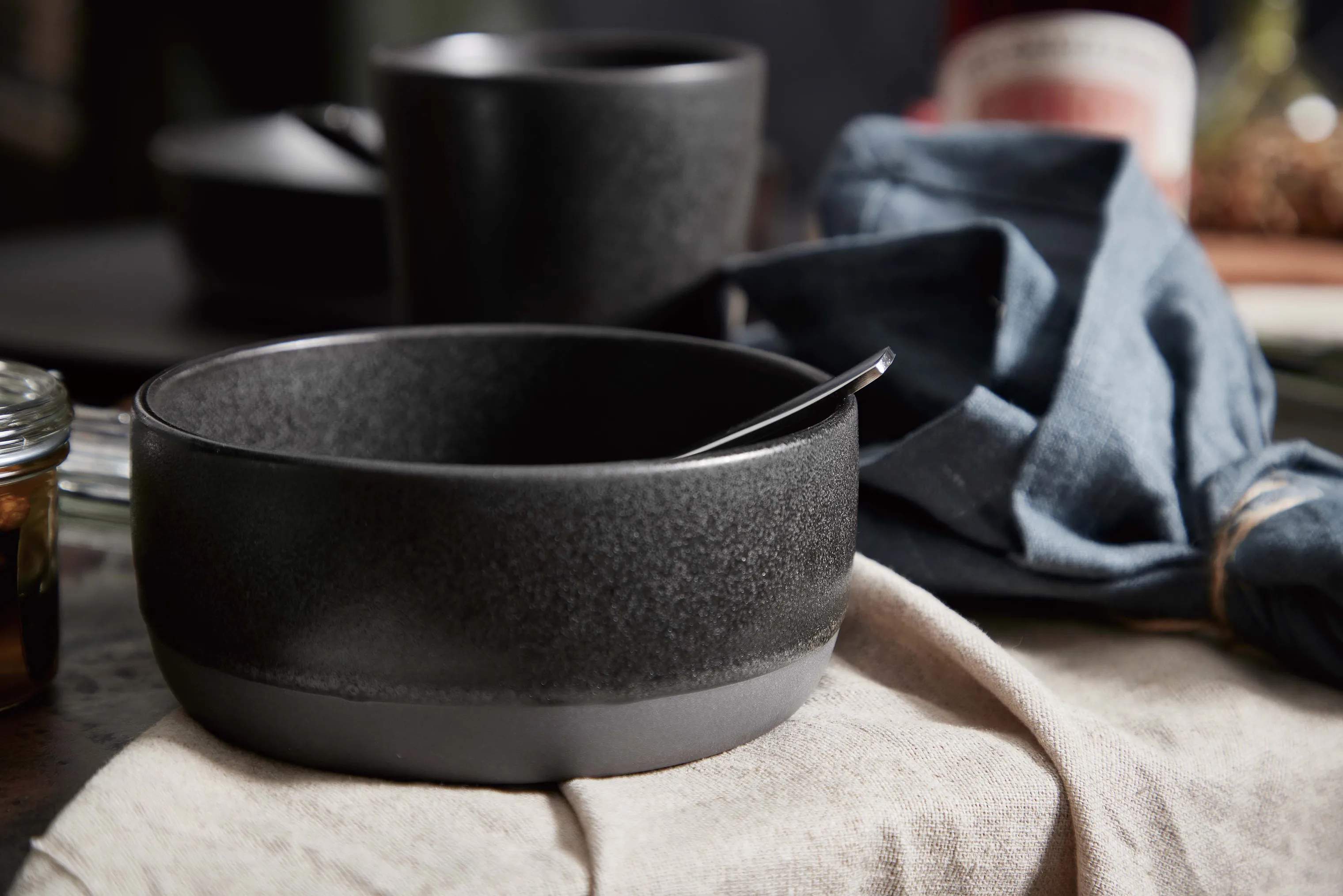 RAW by Aida Skåle aida Raw Skål i Titanium Black, 2