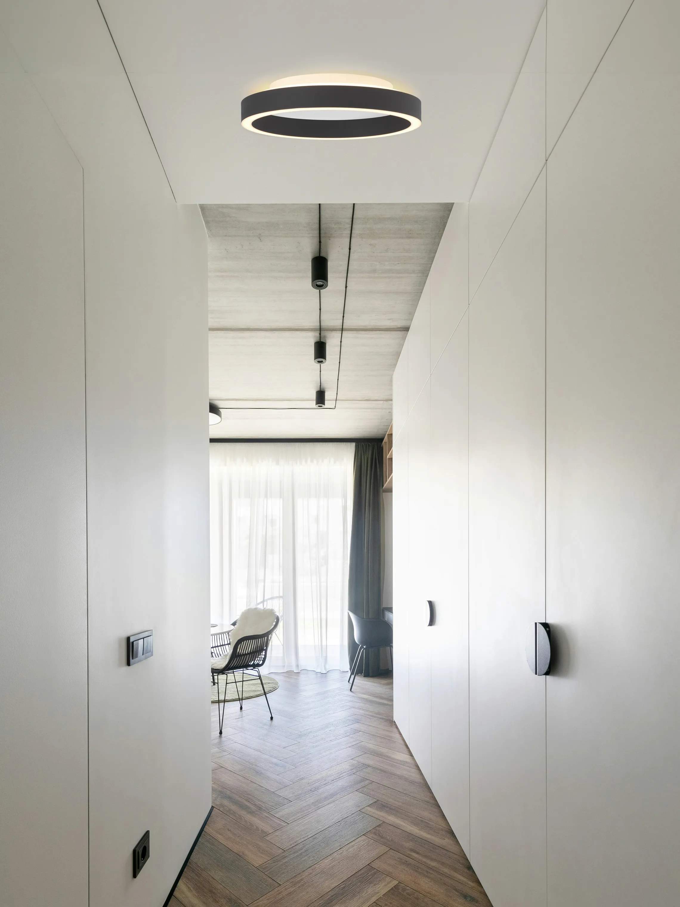 Halo Design Loftlamper Backlight String Plafond i Sort, 30 cm, 2
