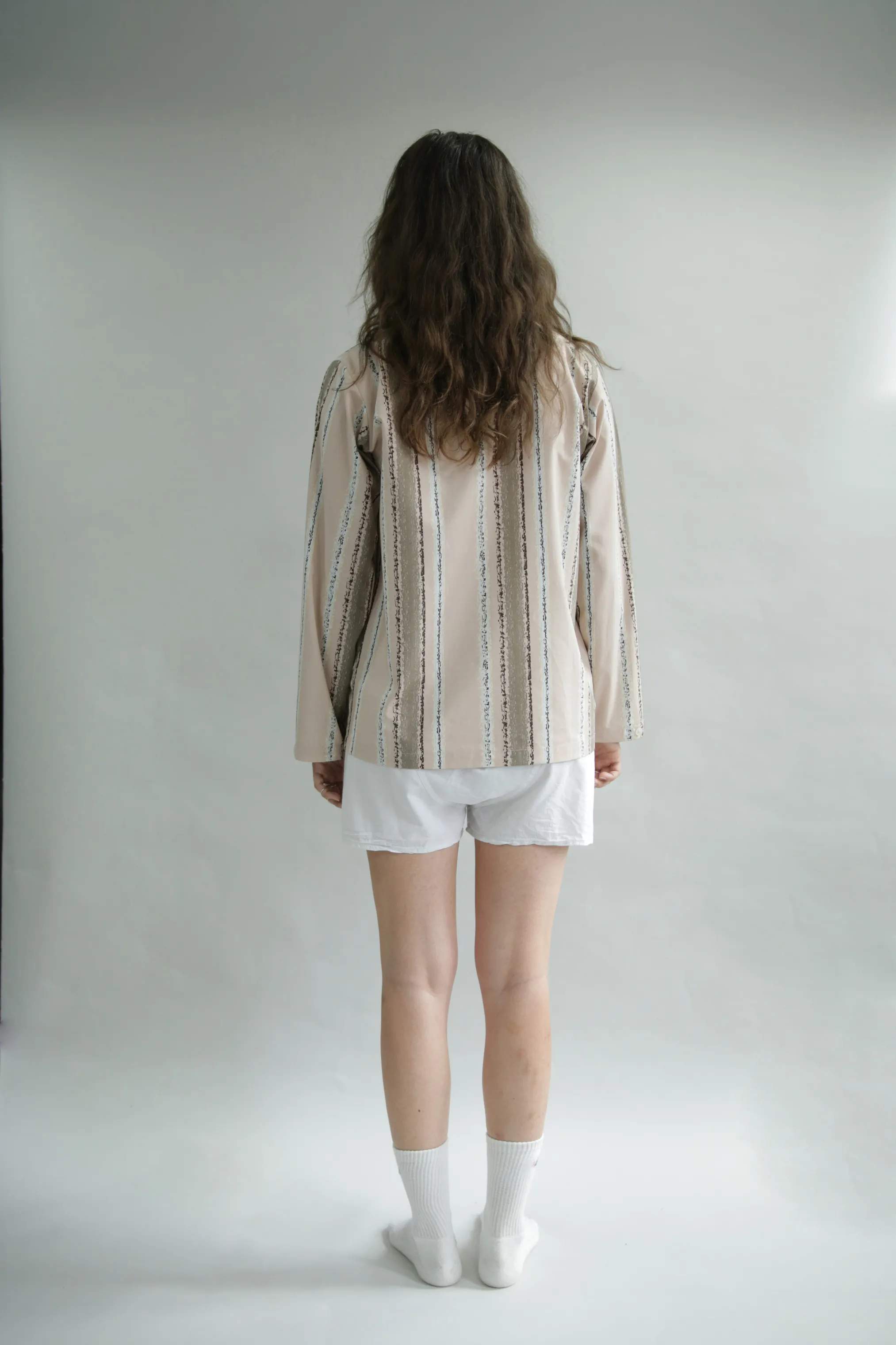 omhu x Mads Barfod Pyjamas Wave Grid Slumber Pyjamasskjorte i Latte, M/L, 8