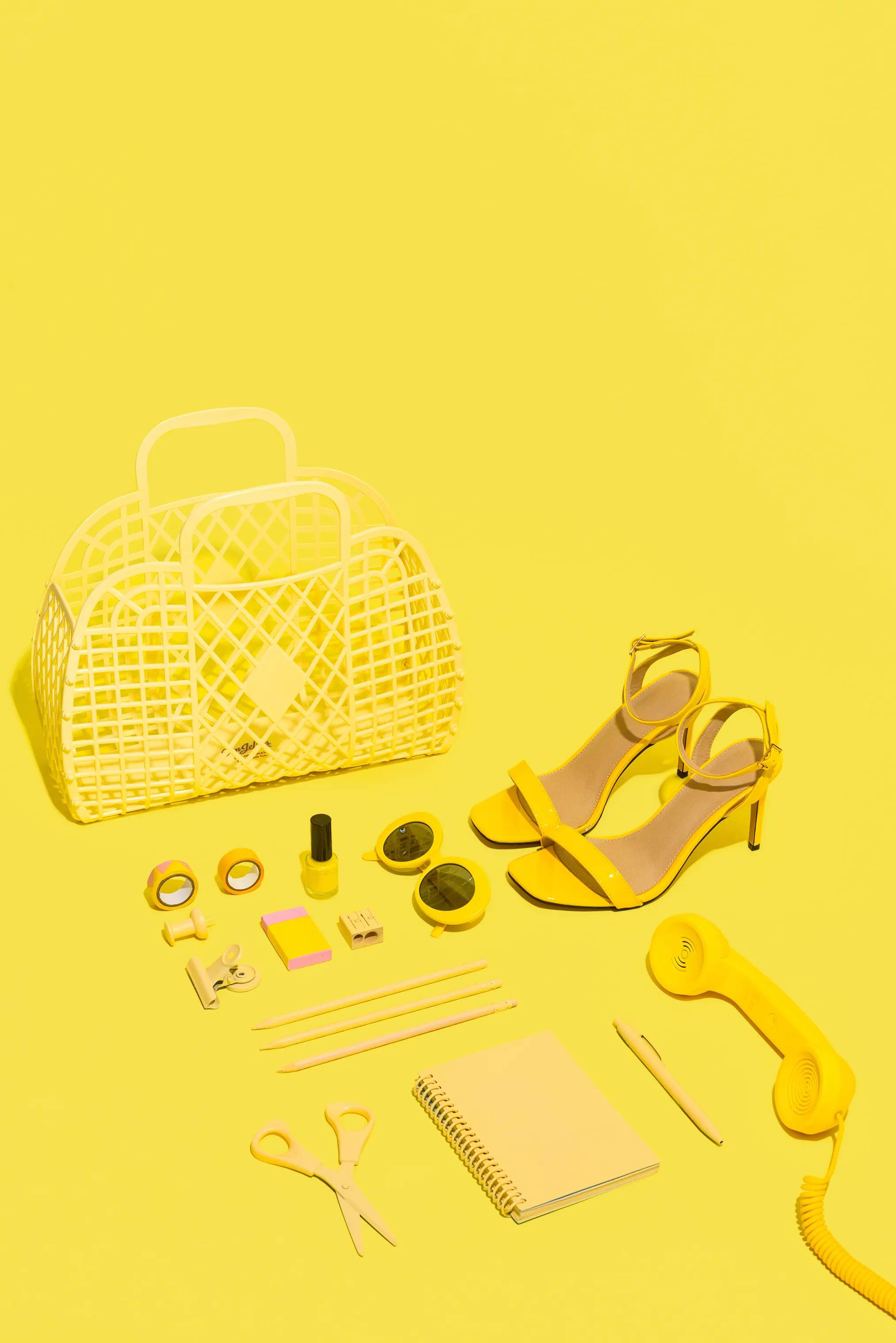 Sun Jellies Øvrigt interiør Retro Basket Small Retro Taske - Lille i Yellow B 11 x L 31 x H 25,5 cm, 2