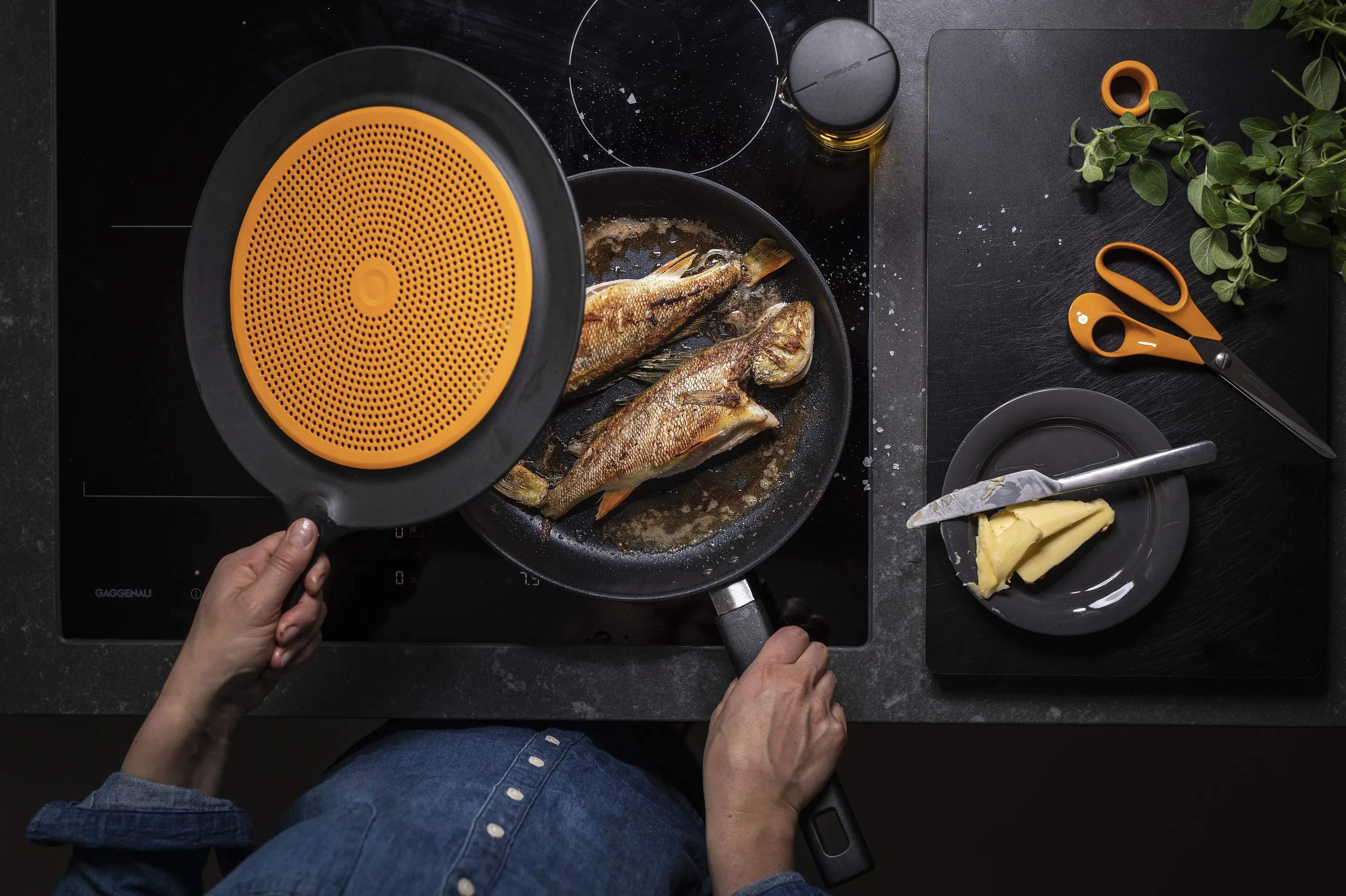 Fiskars Grydelåg Stænklåg i Sort, 2