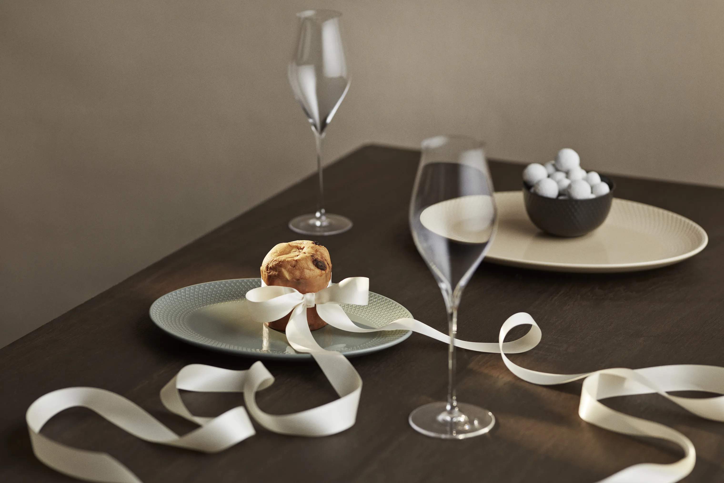 Lyngby Porcelæn Serveringsfade Rhombe Earth Serveringsfad i Marble, 2