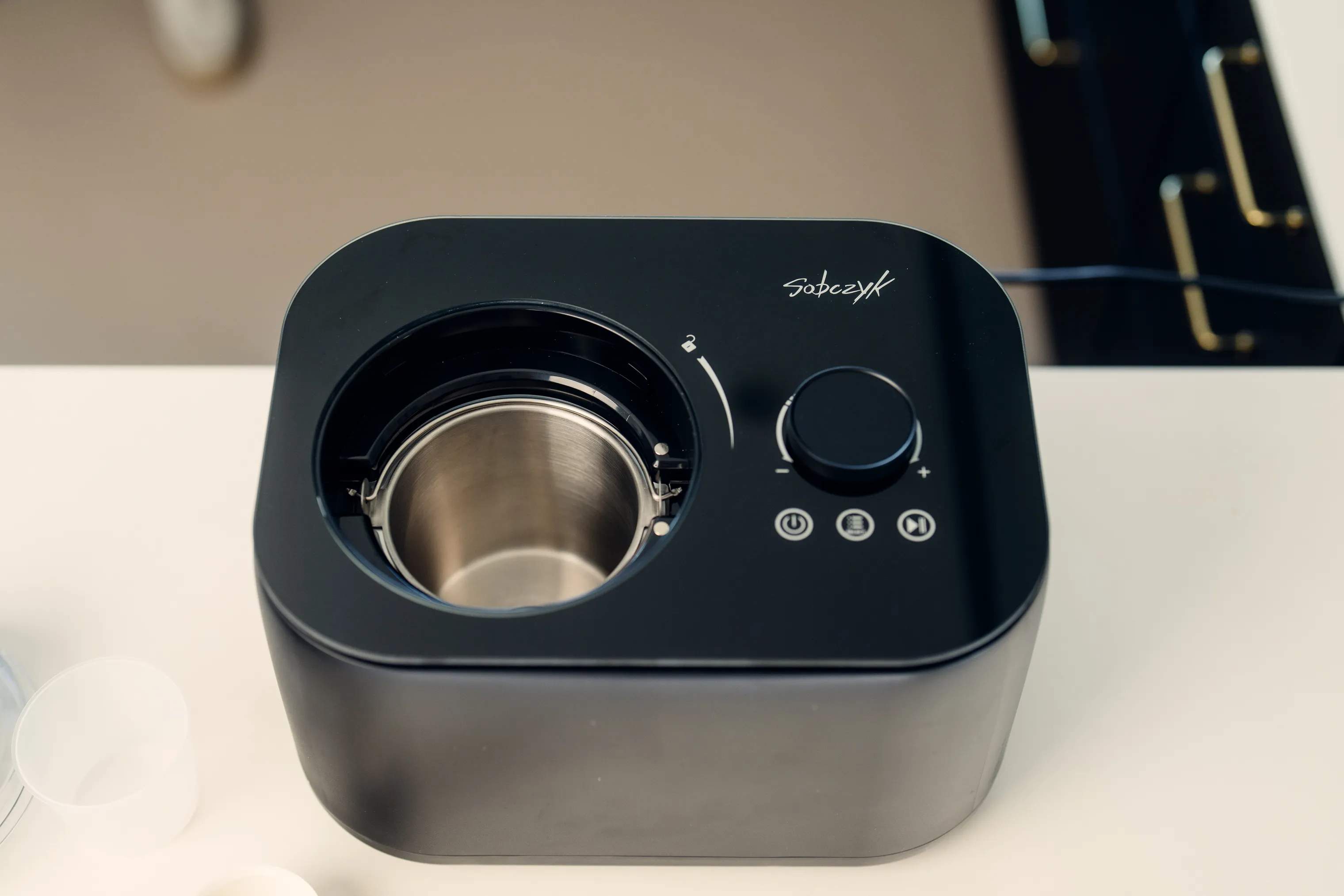 Casper Sobczyk Ismaskiner Ismaskine m. kompressor i Sort, 2