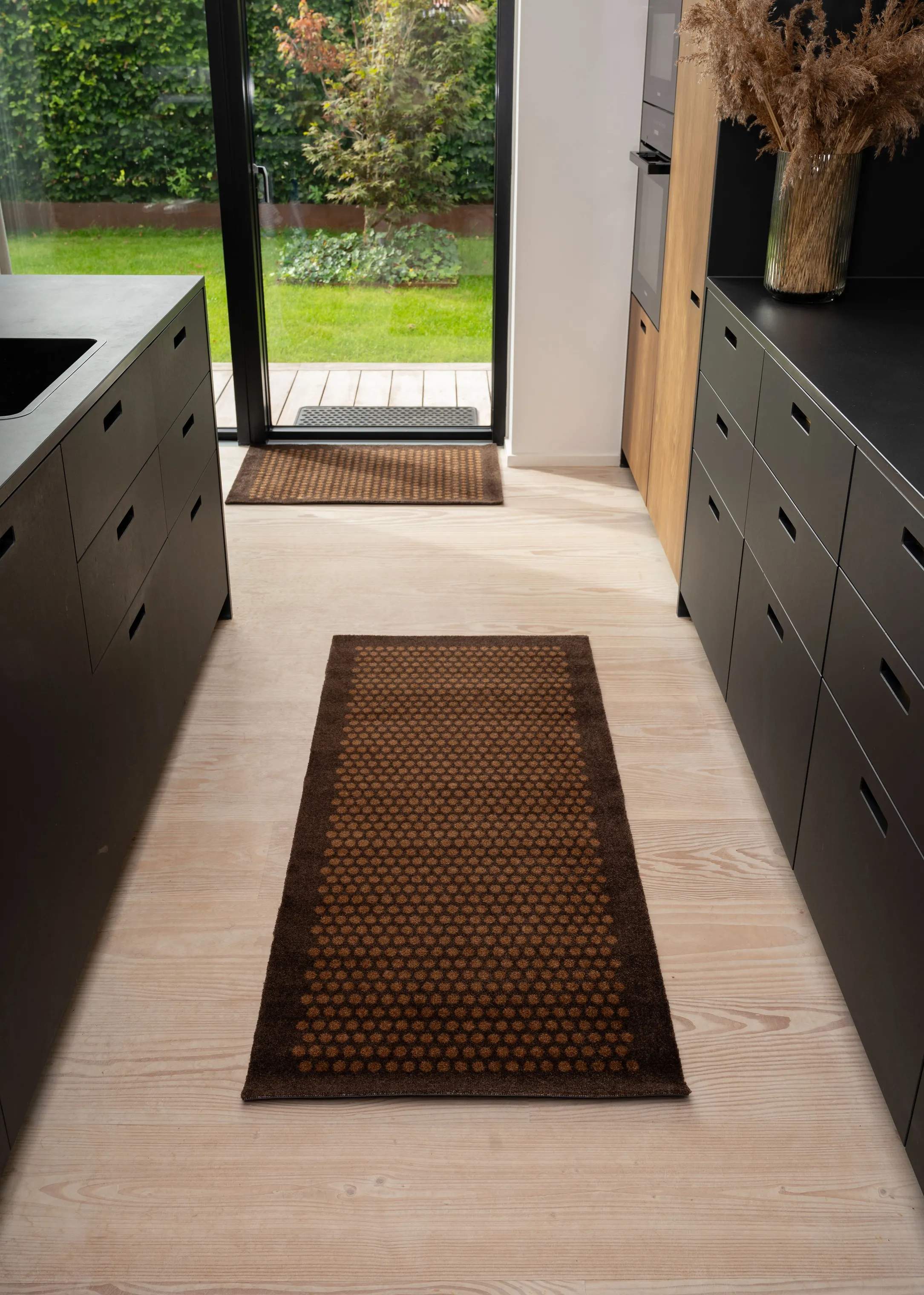 Tica Copenhagen Gulvtæpper Dot Gulvtæppe i brun/cognac, B90 x L200 cm, 5