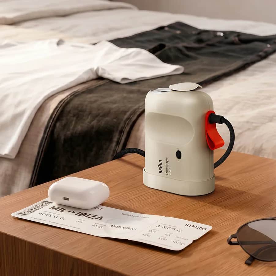 Braun Dampere Tøjdamper Quickstyle mini i Beige, 2