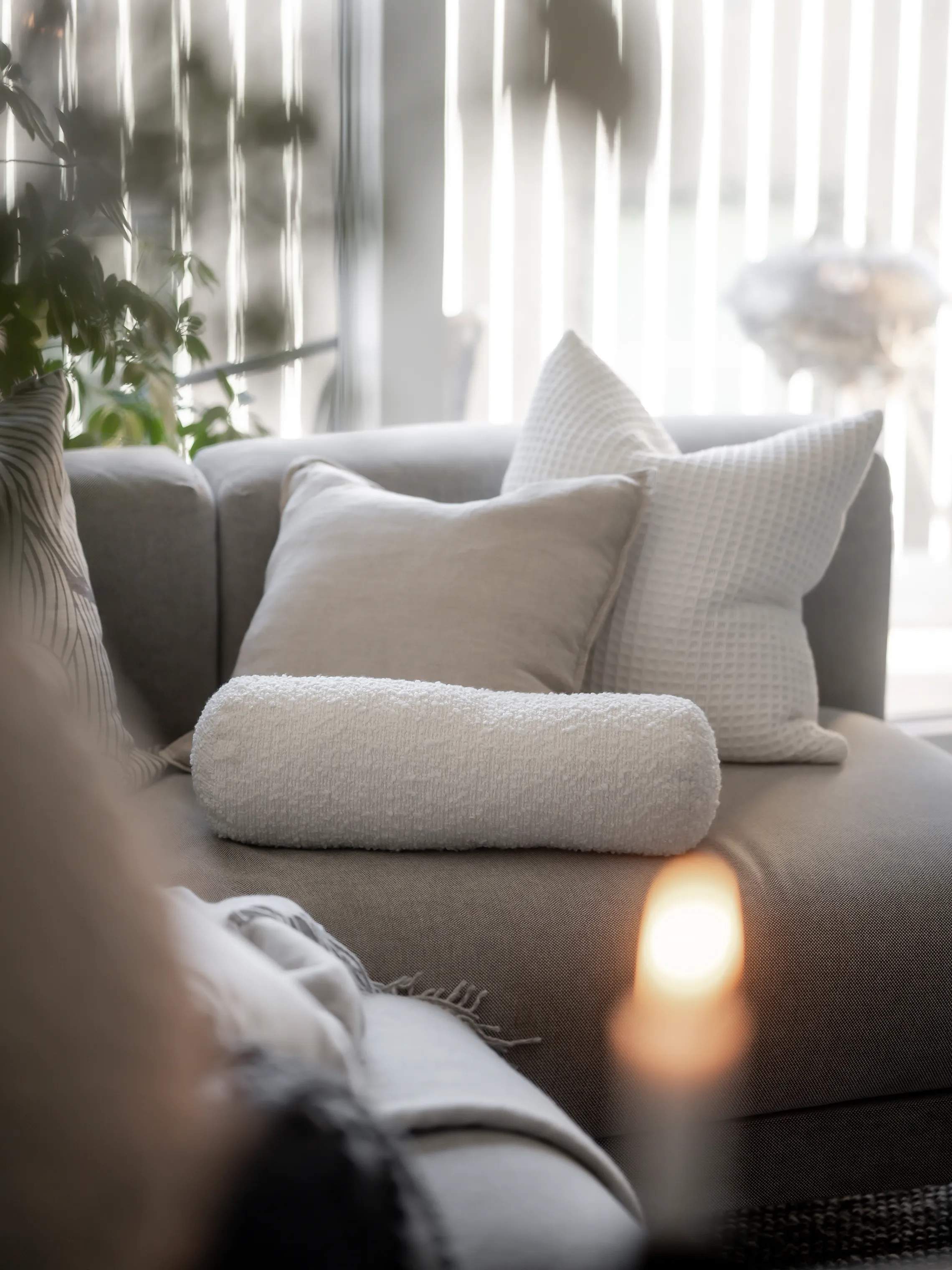Svanefors Pyntepuder Trond Pude i Offwhite, 2
