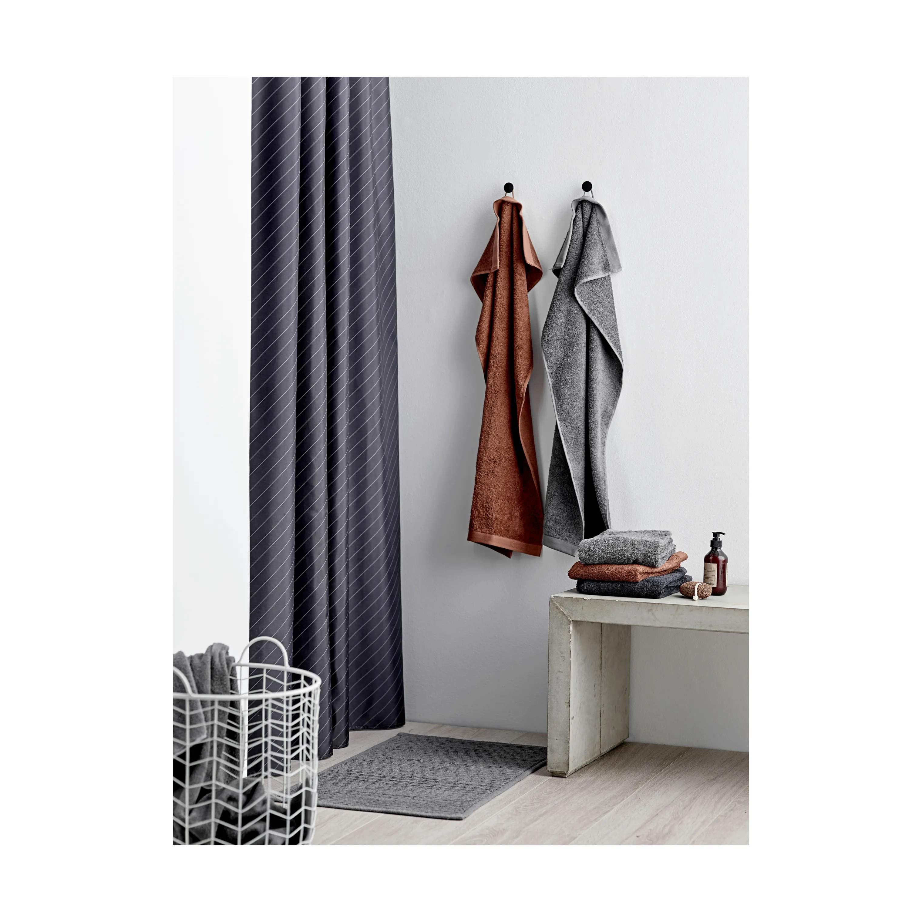 Södahl Håndklæder Organic Comfort Håndklæde i Grey, B70 x L140 cm, 2