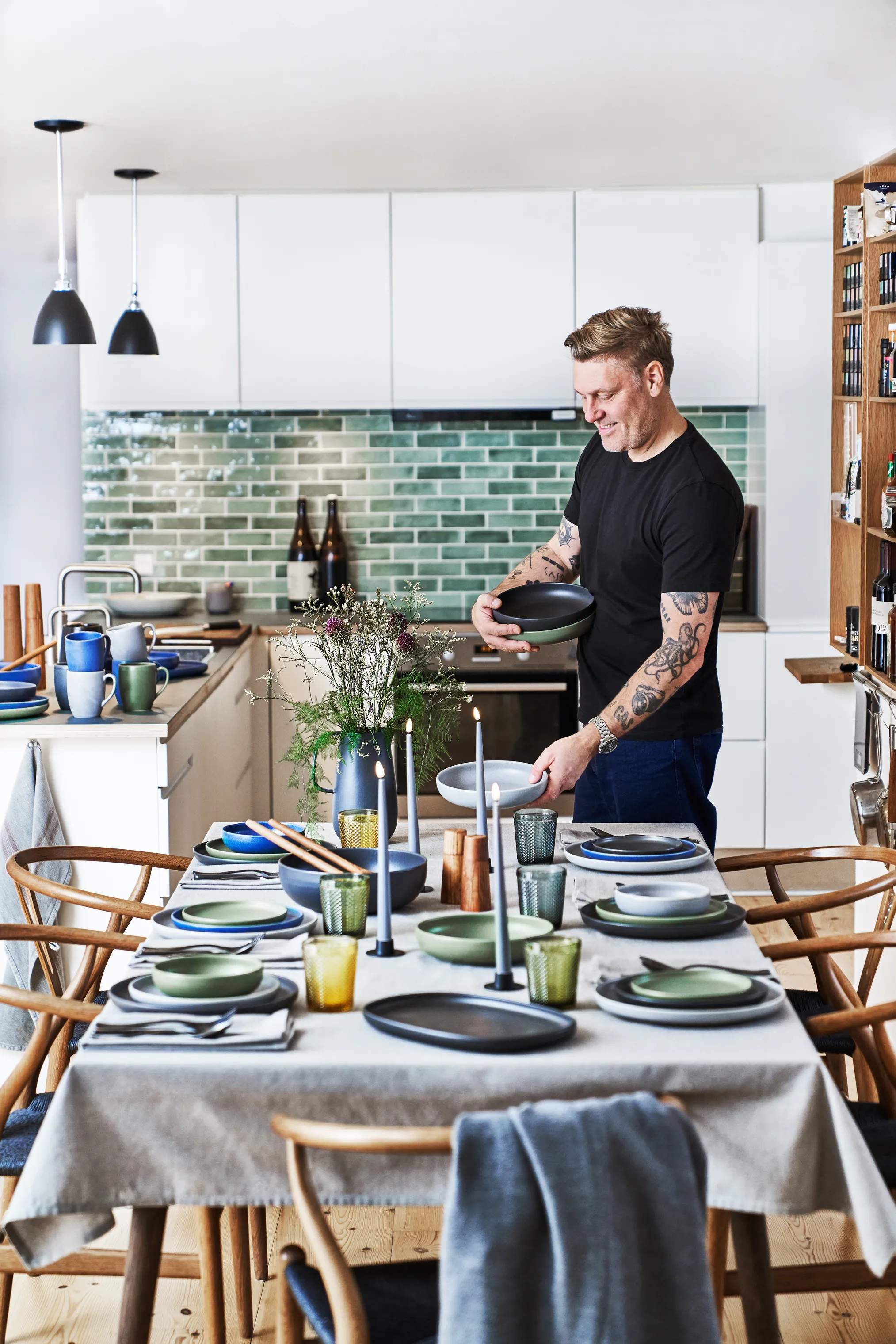 Timm Vladimir Kitchen Skåle Stentøj Skål i sort, 2