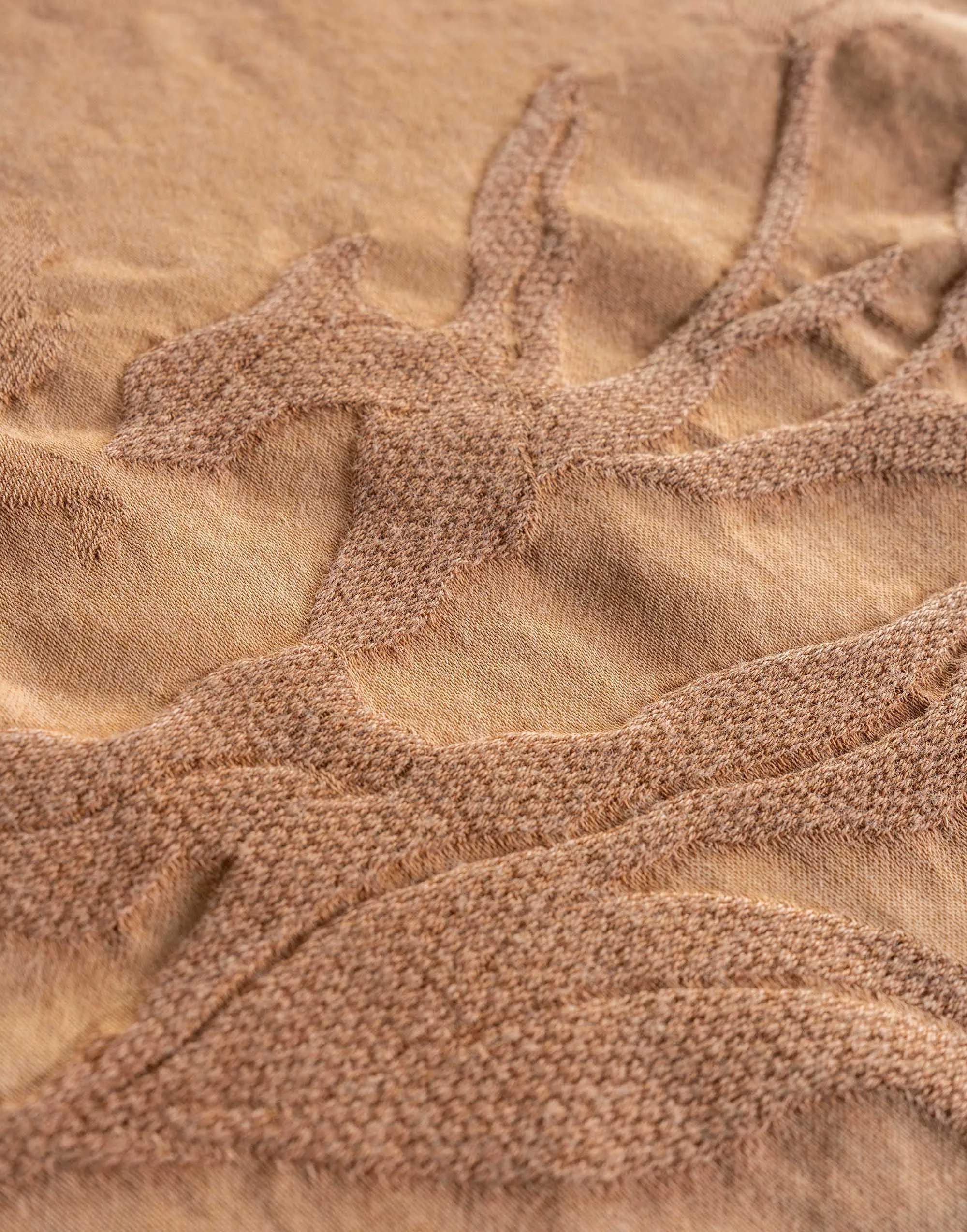 Essenza Sengetæpper Claudine Sengetæppe i Golden sand, B265 x L270 cm, 2