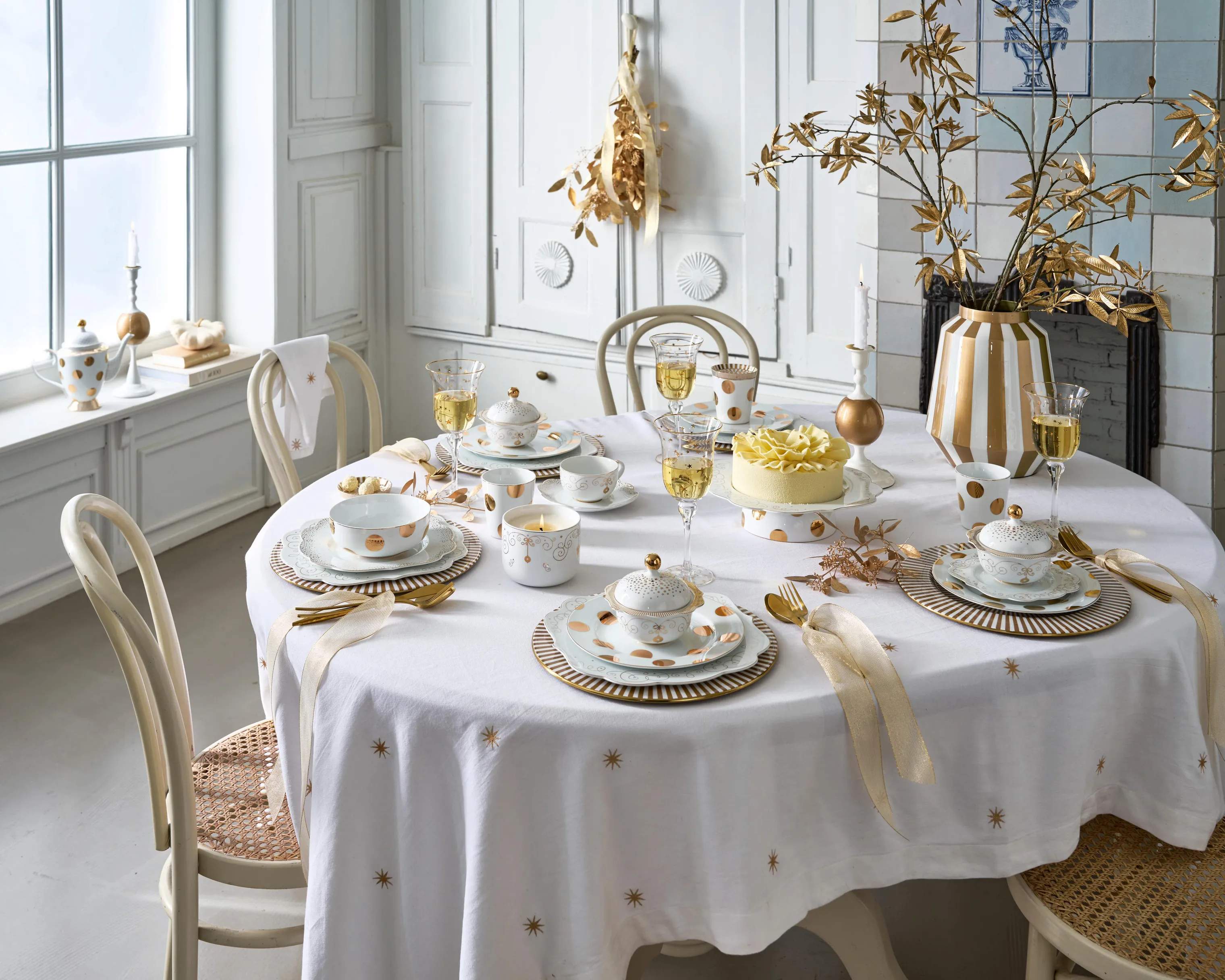 PIP Studio Krus og kopper uden hank Dot Delight Tekop i white- Gold, 3