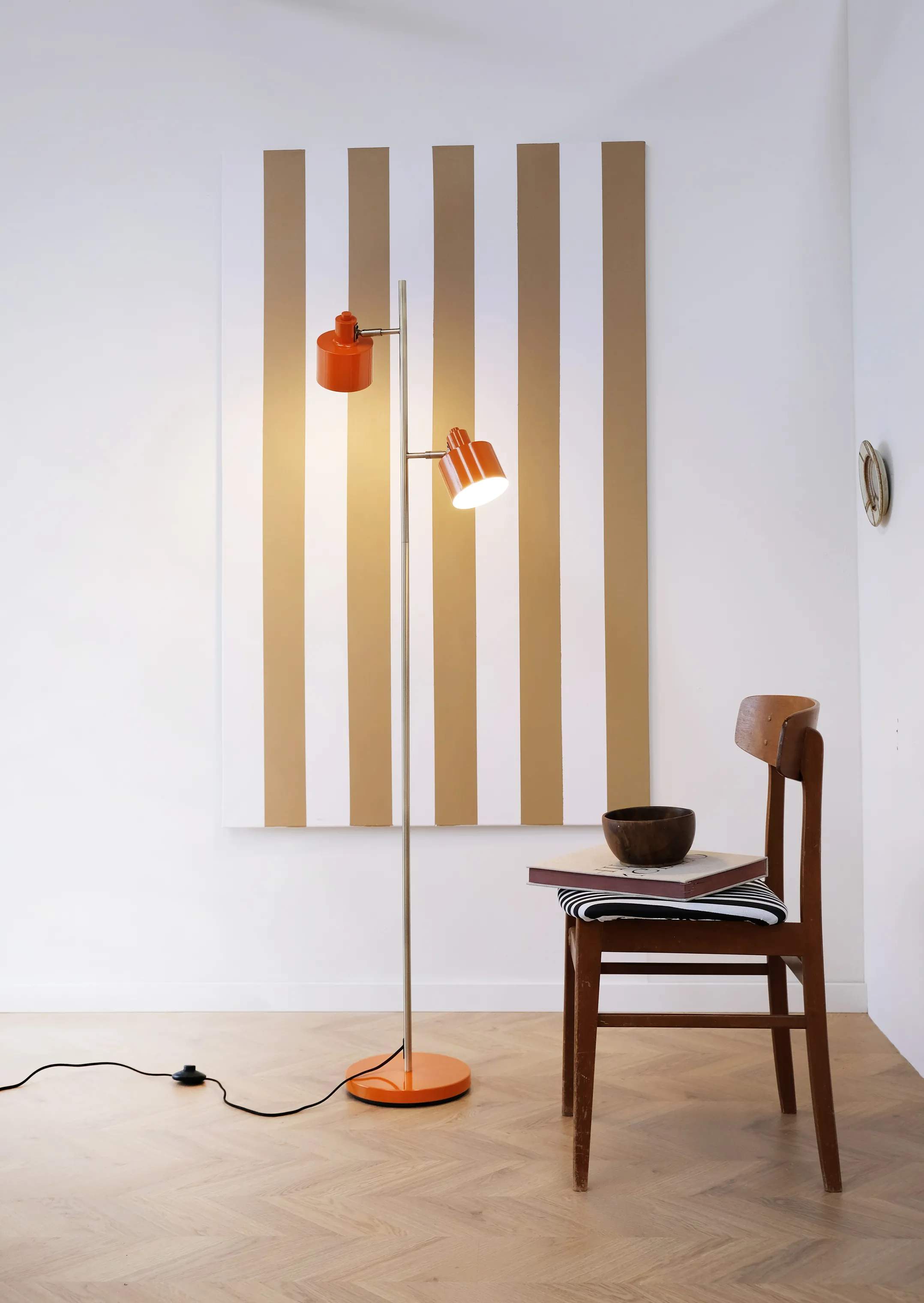 Dyberg Larsen Gulvlamper Ocean Gulvlampe i Orange/Messing, 2