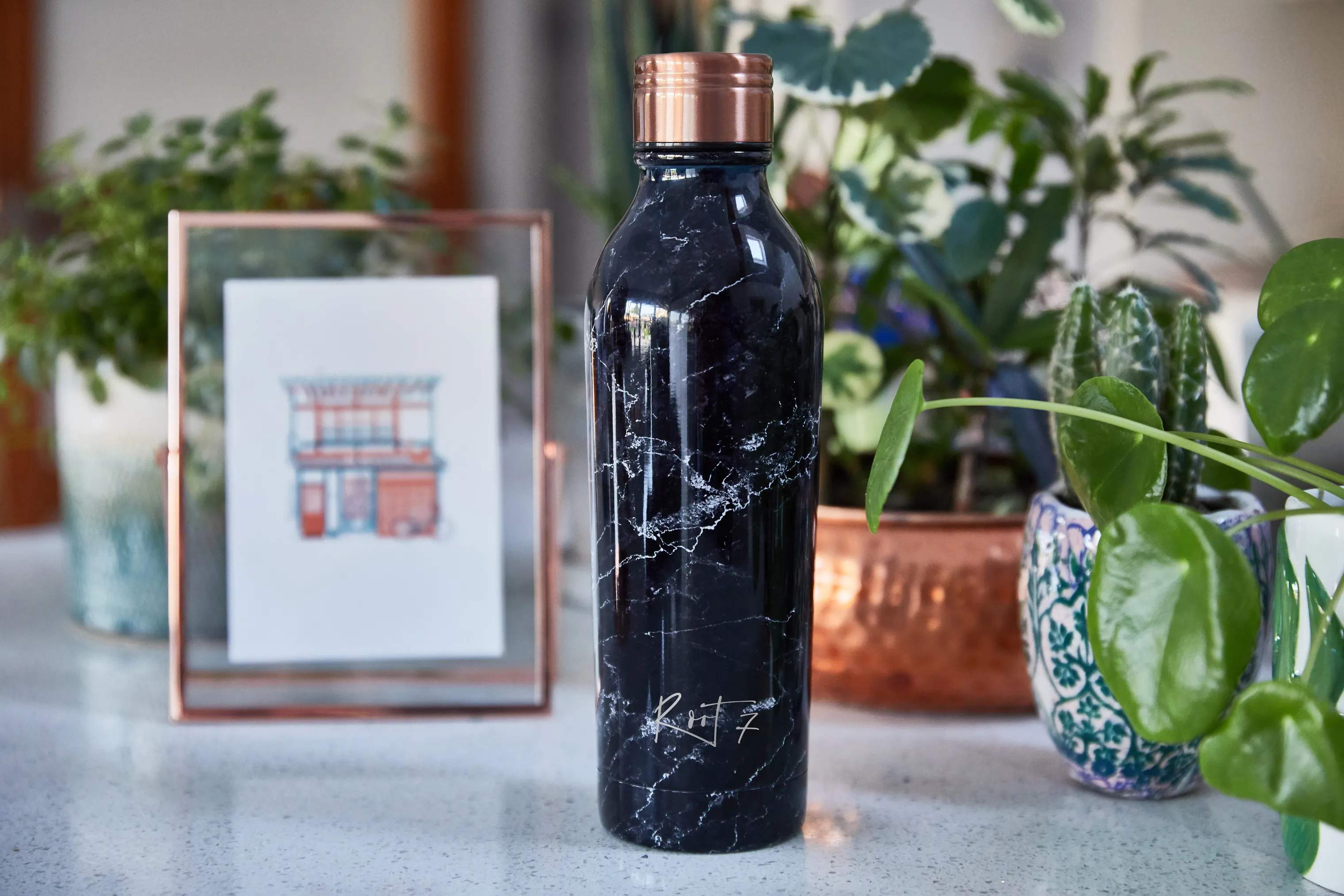 Root7 Drikkedunke OneBottle Termo Drikkedunk i Black Marble, 500 ml, 2