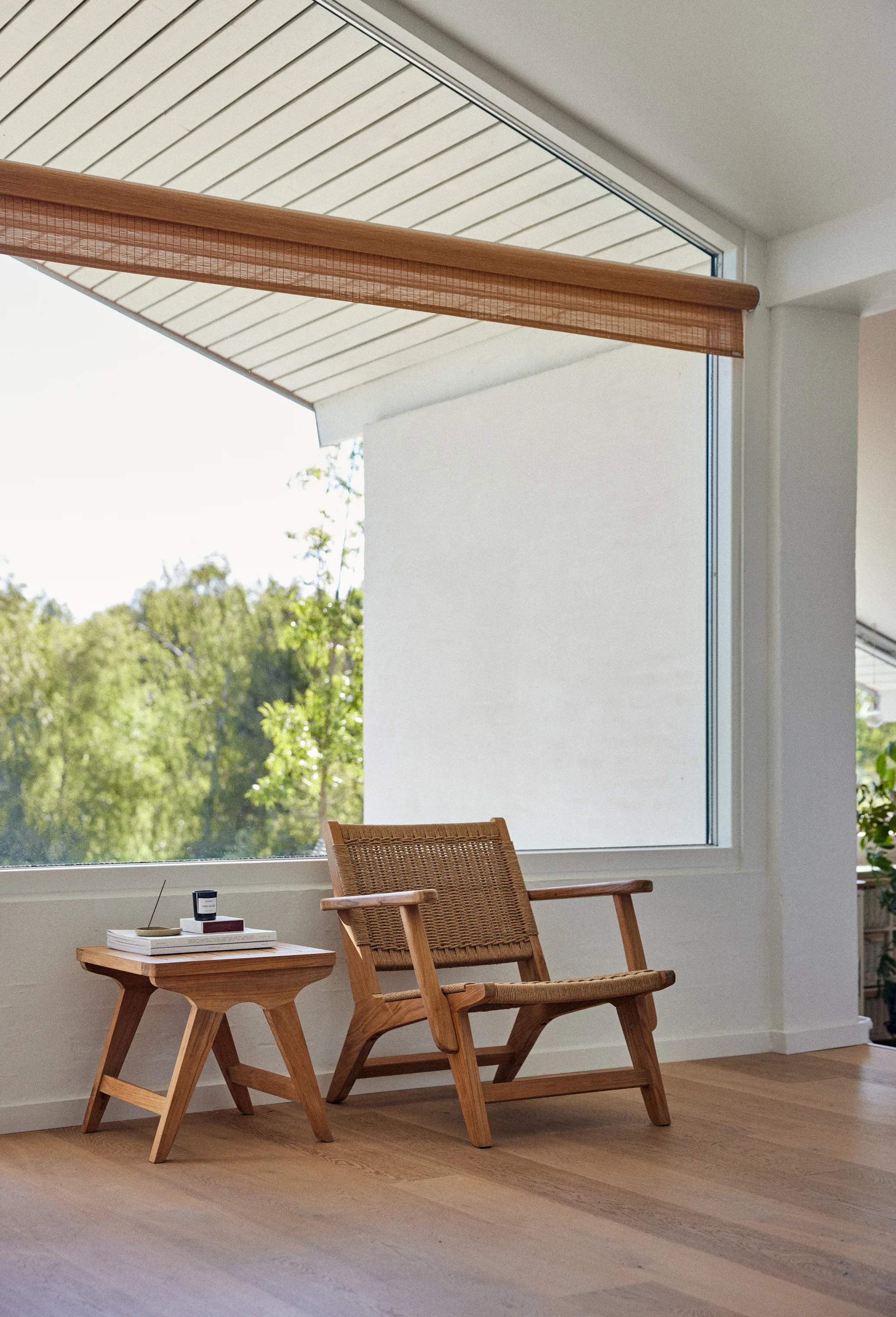 cinas Loungestole Eya Loungestol i Brun, 5