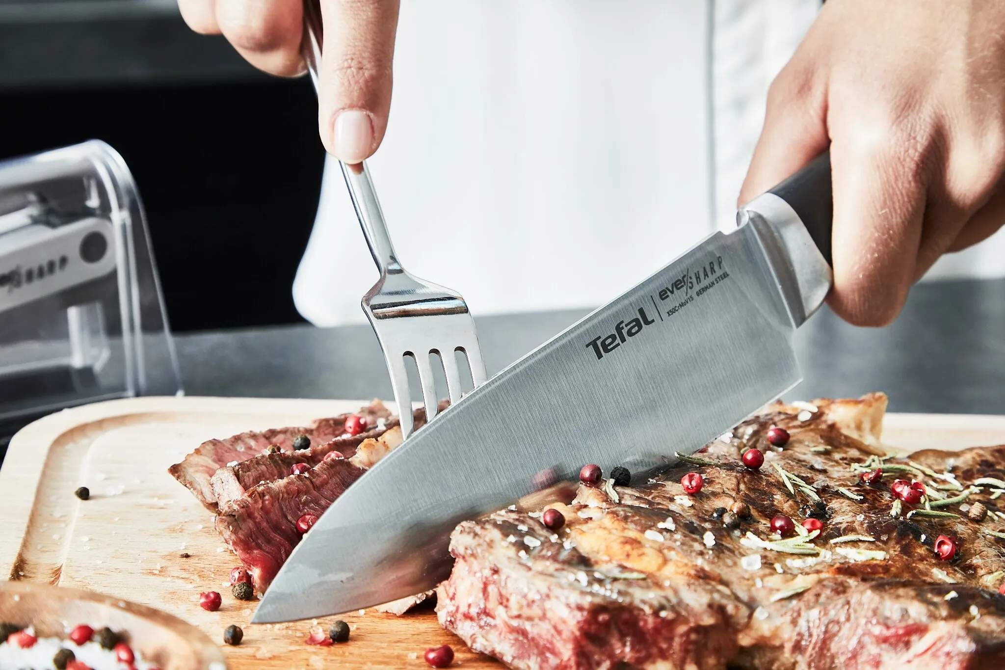 Tefal Kokkeknive Ever Sharp Kokkekniv i Sort, 5