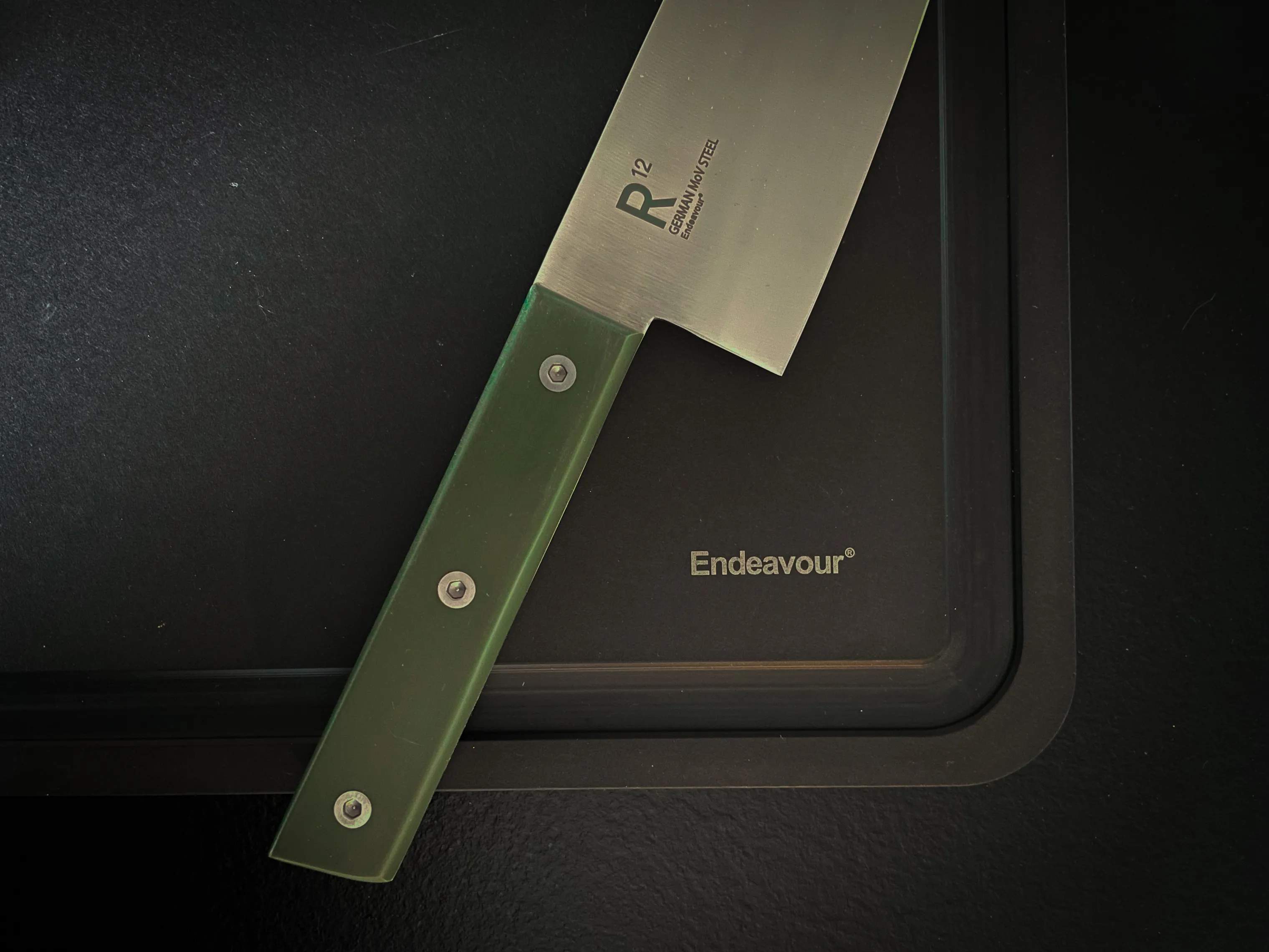 Endeavour Kokkeknive Resolution R12 Big Chopper Kniv i Grøn, 2