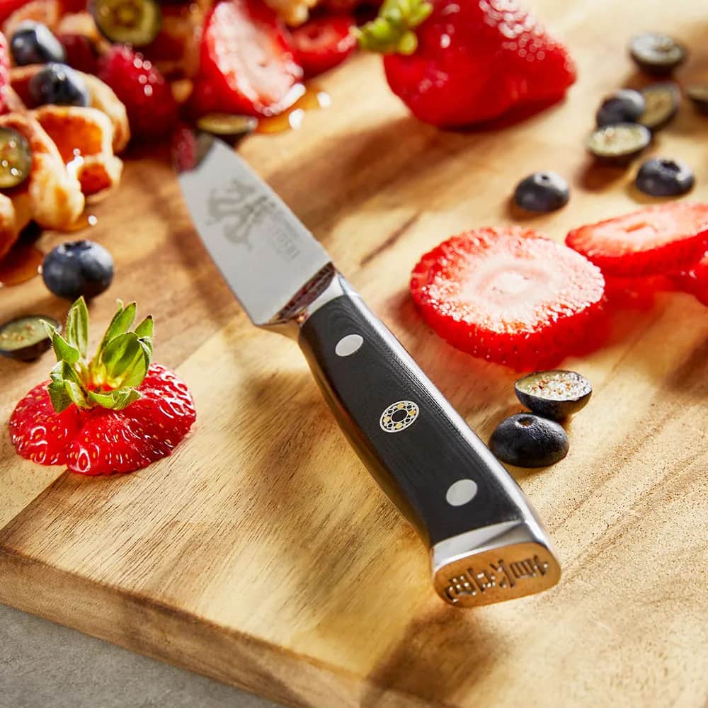 THE CUSTOM CHEF™ Urteknive Cuisine::pro®
KIYOSHI™ Cuisine::pro KIYOSHI™ Urtekniv i Sølvfarvet/sort, 2