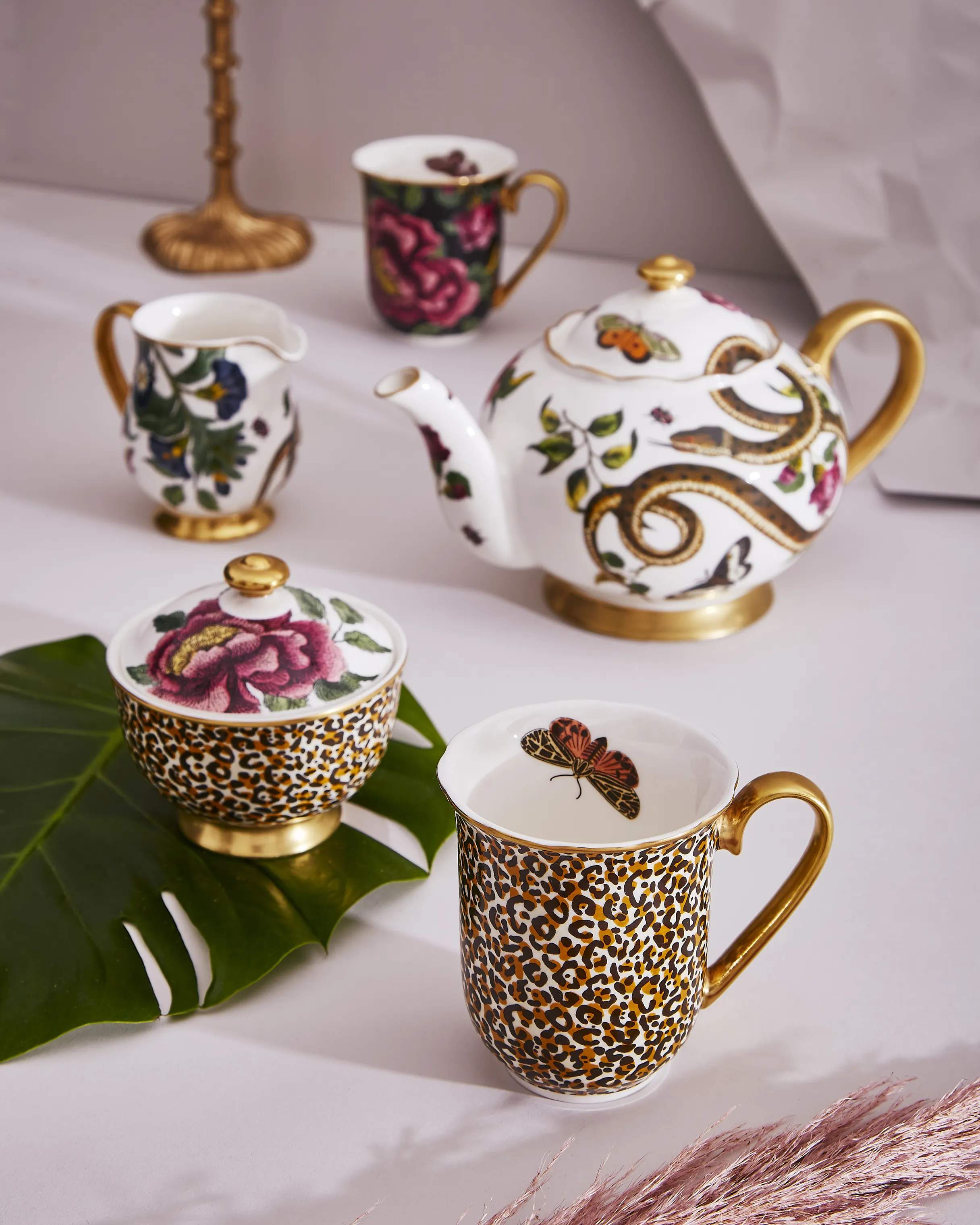Spode Krus og kopper med hank Creatures Of Curiosity Krus i Leopard/guld, 3
