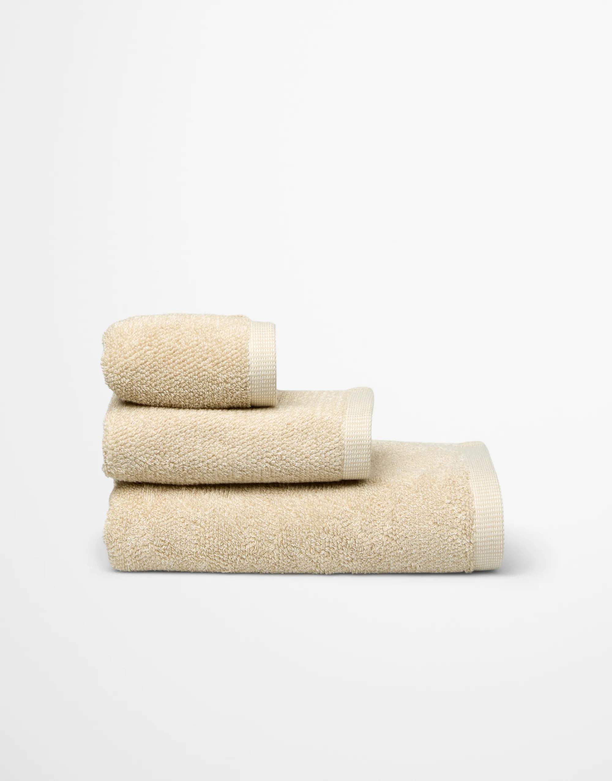 Marc O'Polo Vaskeklude Timeless Melange Vaskeklud i Sand, 2