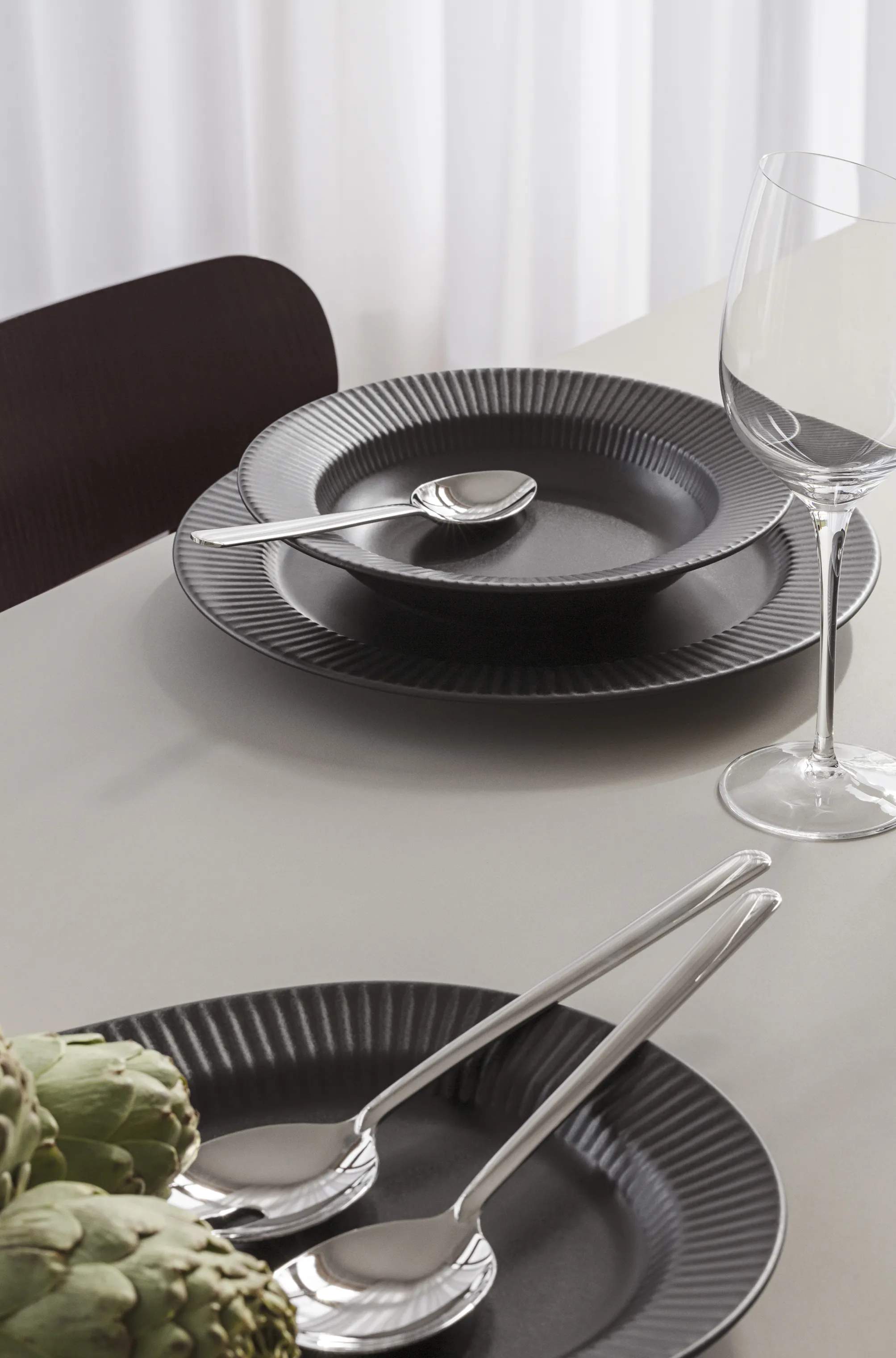 Eva Trio Middagstallerkener Legio Nova Middagstallerken i Sort, 28 cm, 2