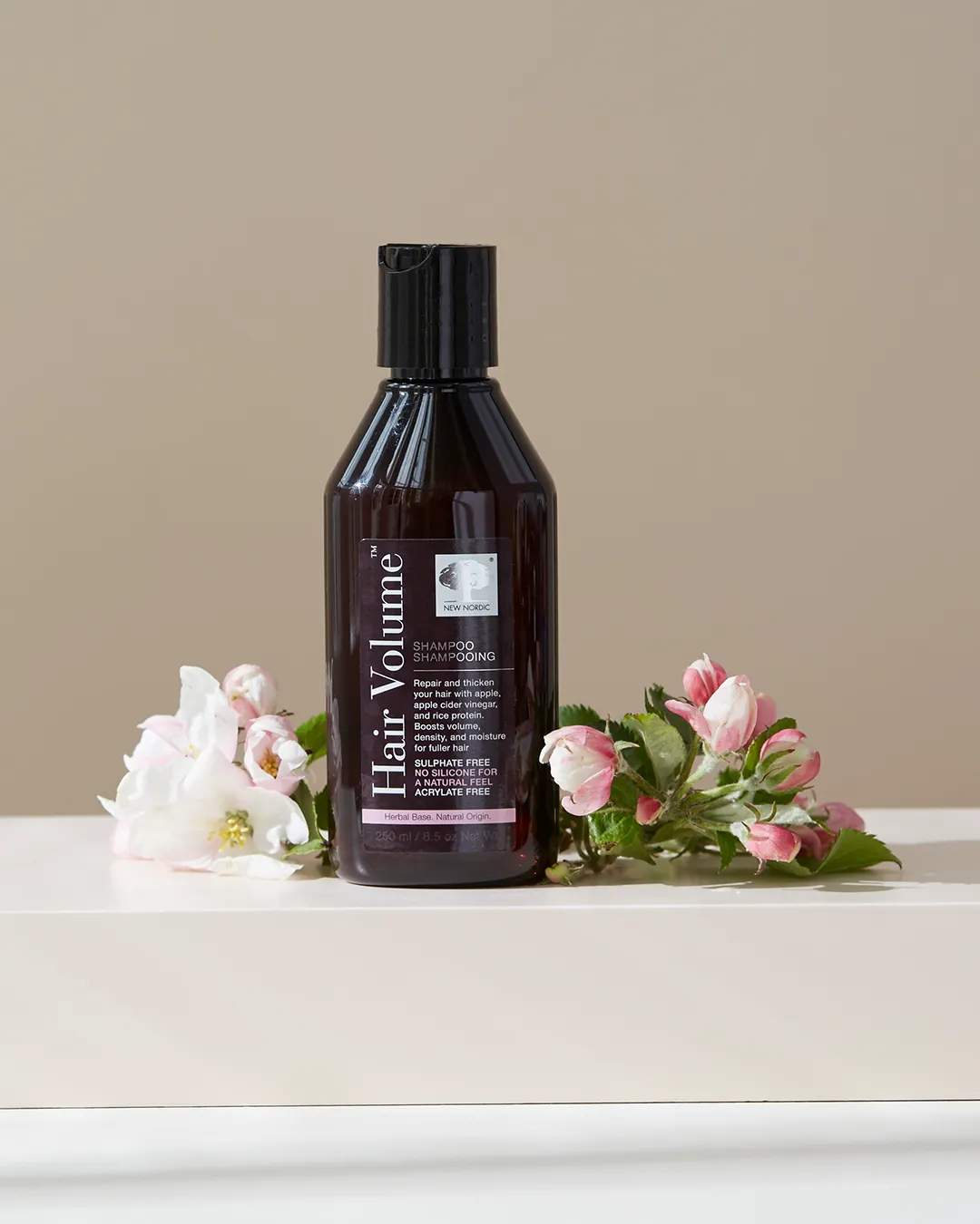 New Nordic Shampoo og hårpleje Hair Volume Balsam i Klar, 2
