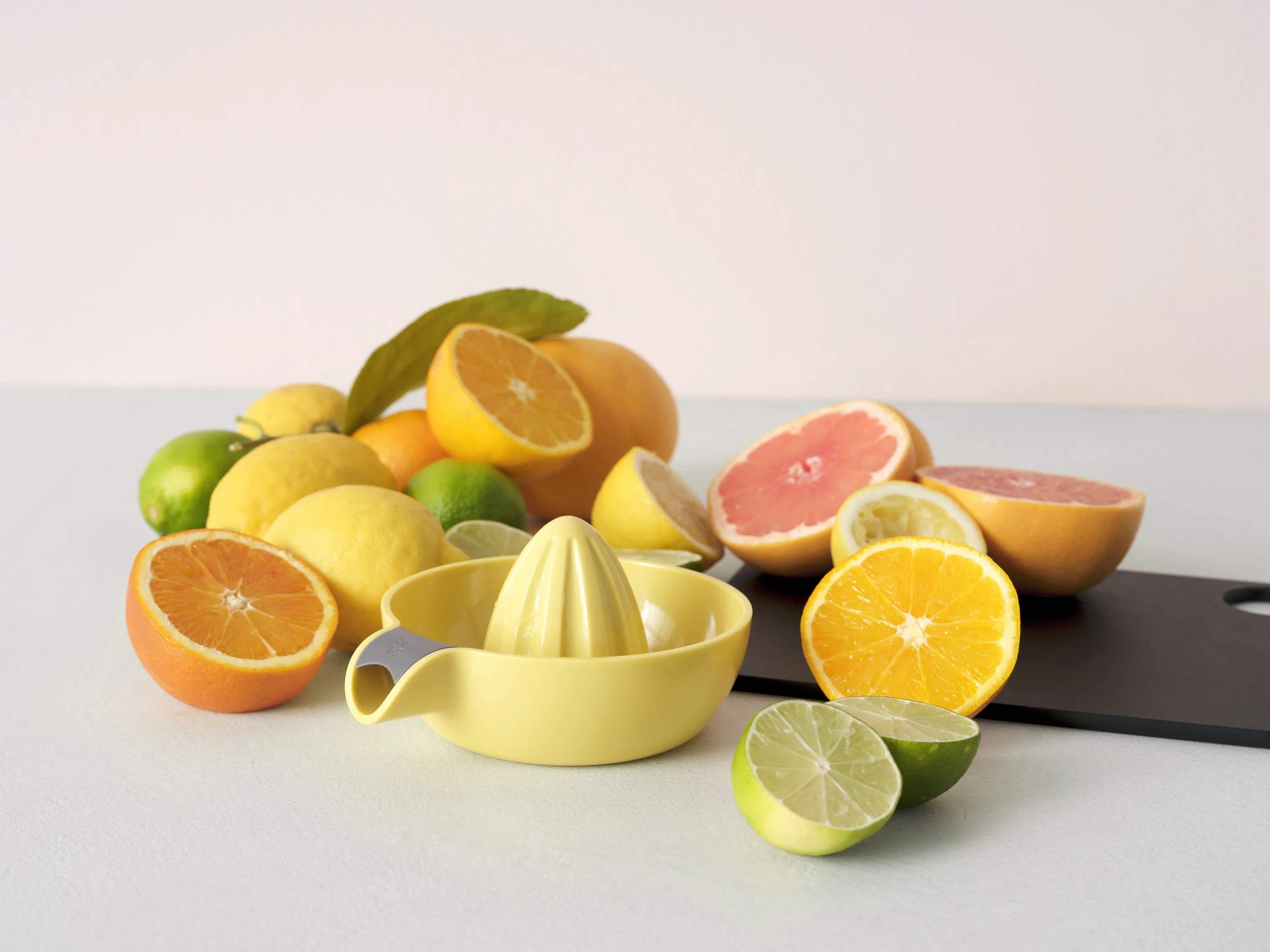 Rig-Tig Citruspressere Juicy Citruspresser i gul, 2