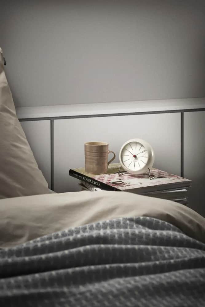 Arne Jacobsen Bordure Bankers Clock Bordur i Hvid, 2