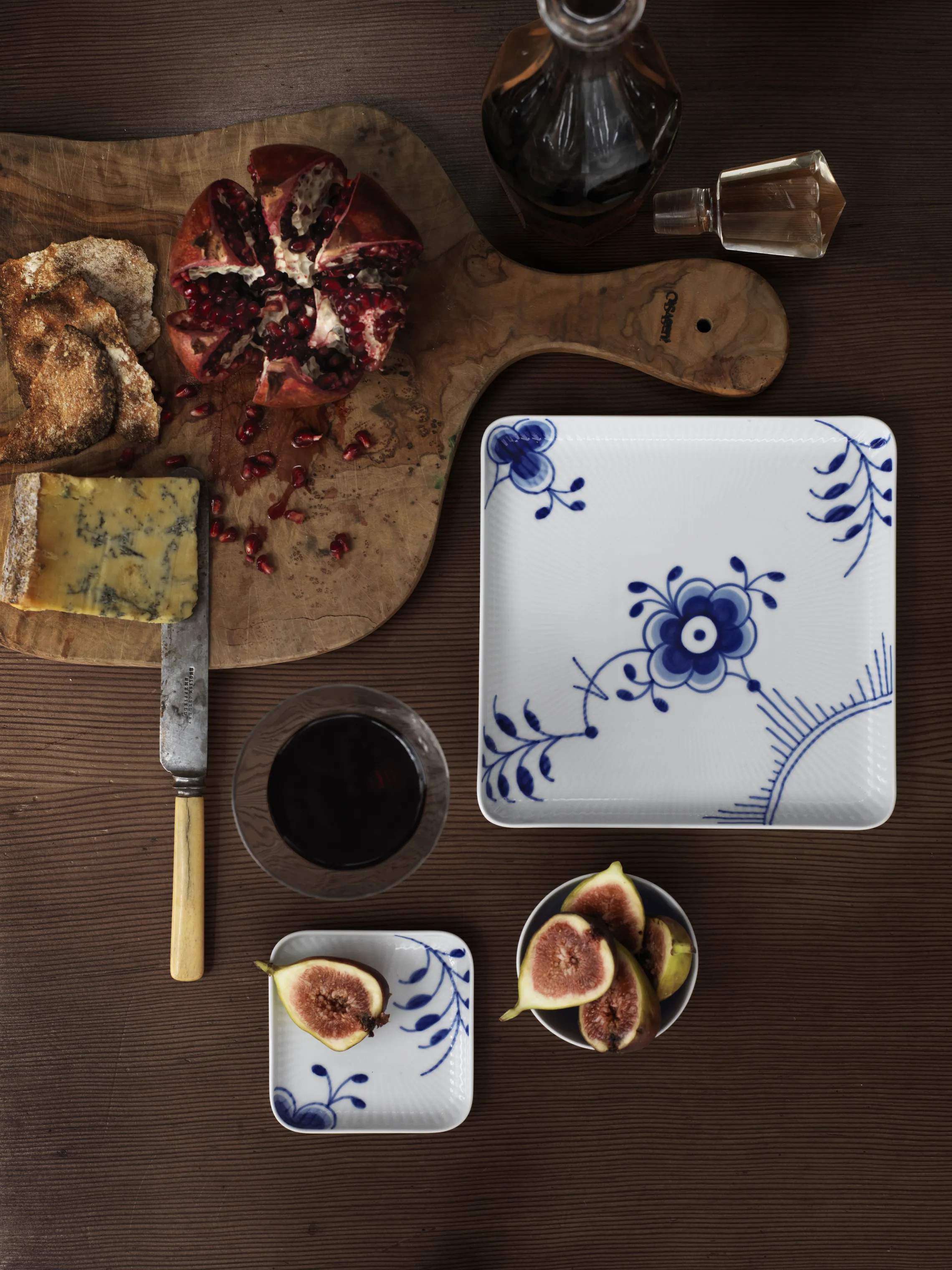 Royal Copenhagen Serveringsfade Blå Mega Riflet Tallerken i B20 x L20 cm, 3
