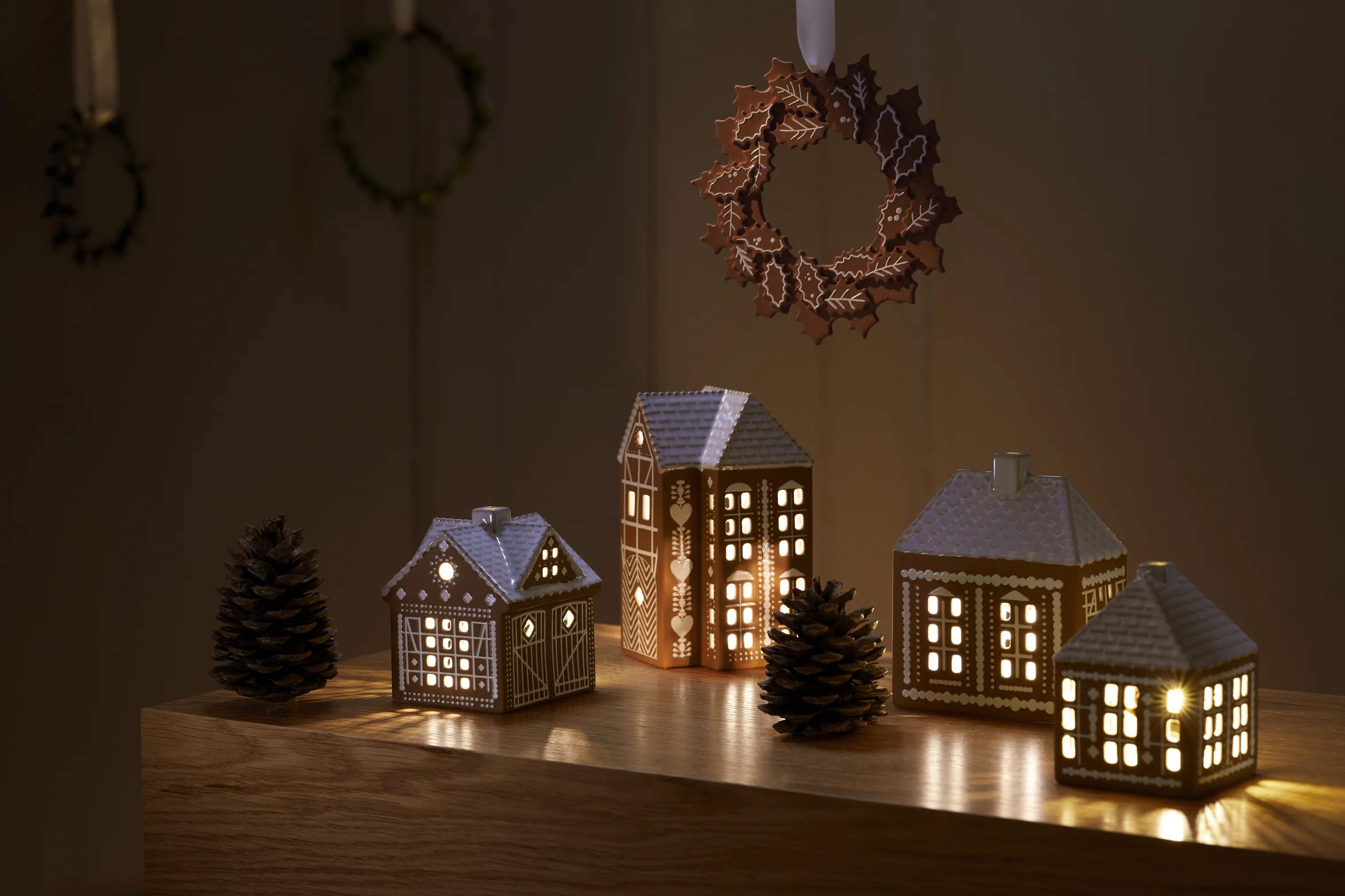 Kähler Juleophæng Gingerbread Julekrans i Brun, 3