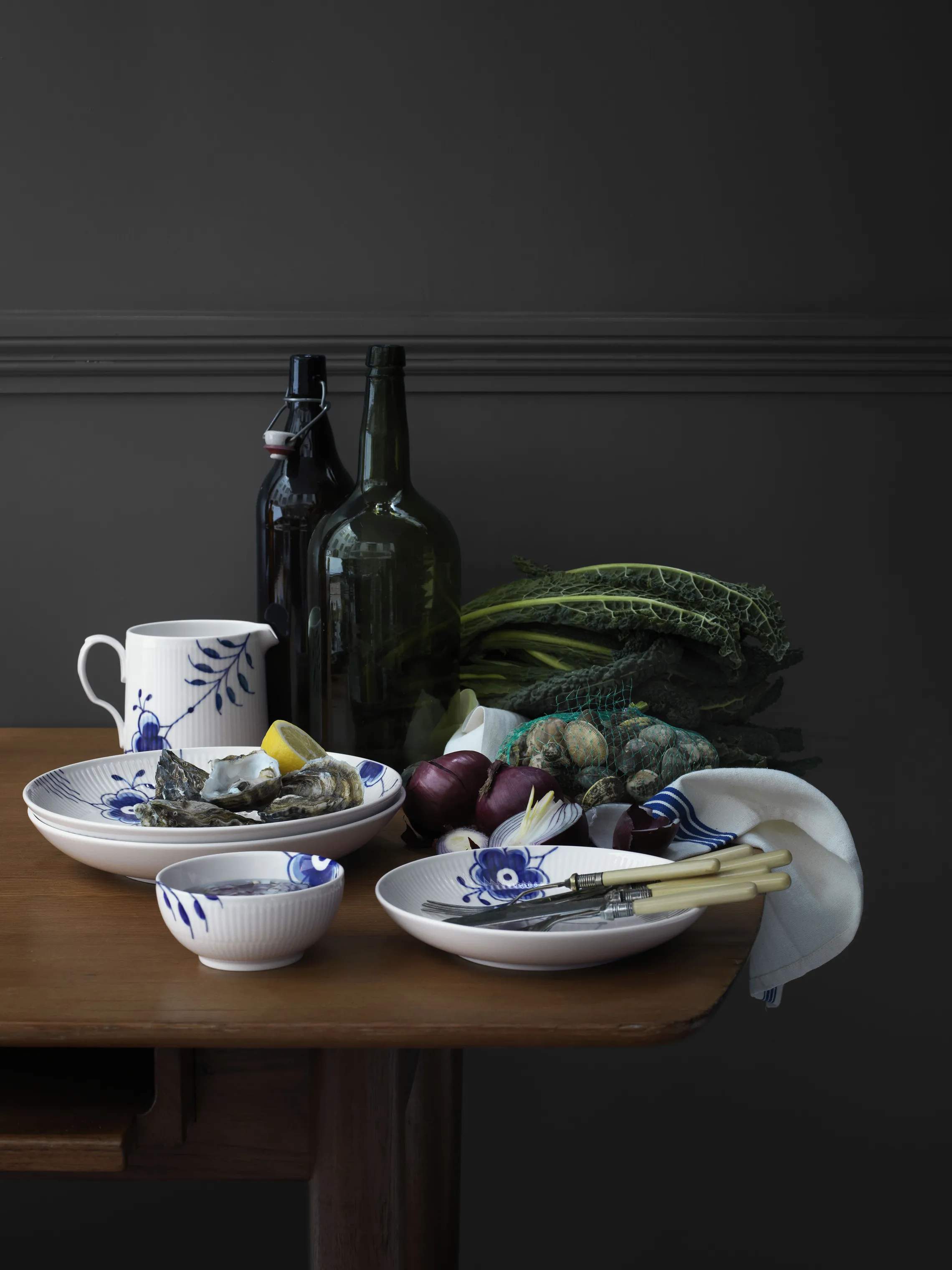 Royal Copenhagen Serveringskander Blå Mega Riflet Kande i 70 cl, 2