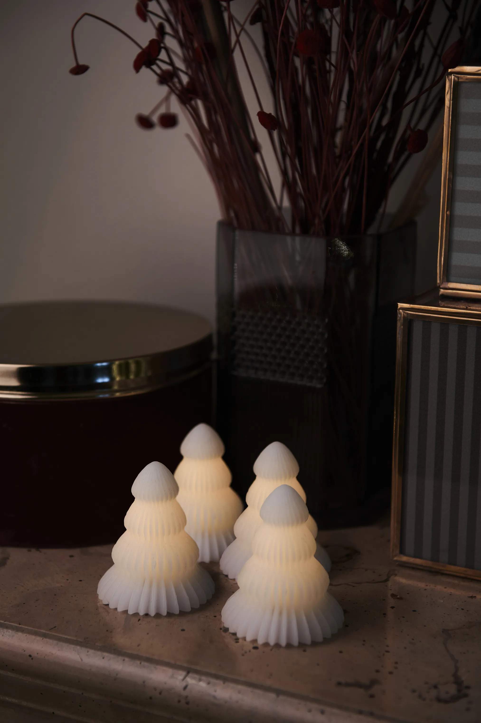 Sirius LED-lys Claire Lysdekoration Mini Juletræ - 4 stk. i Hvid, 7 cm, 2
