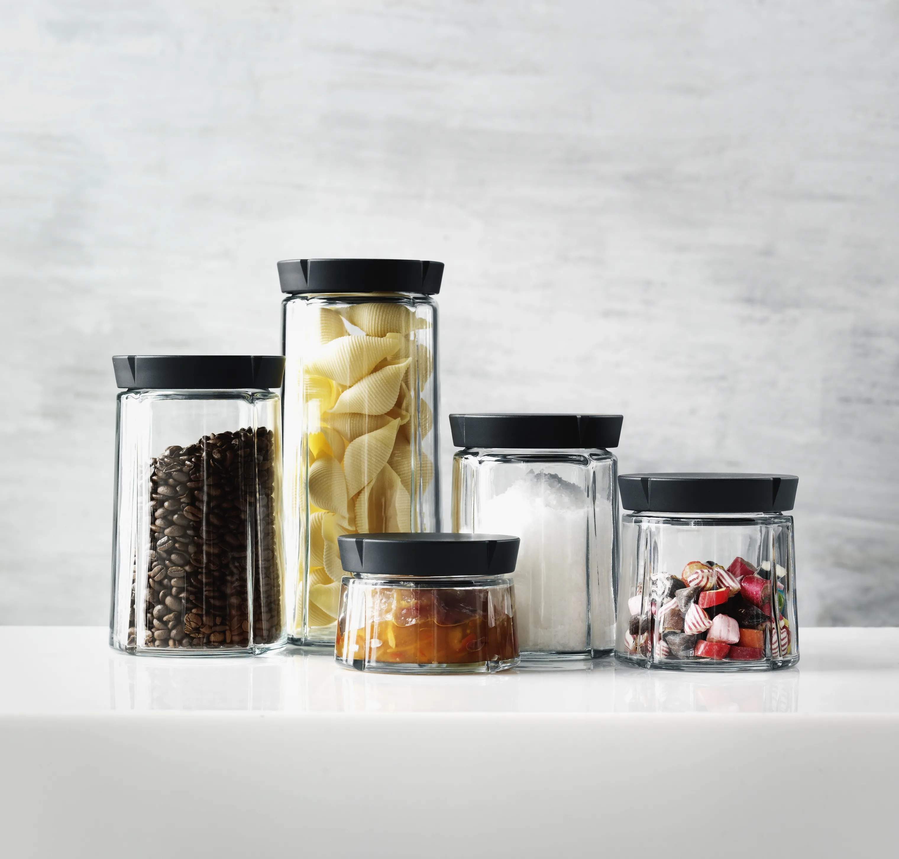Rosendahl Opbevaringsglas Grand Cru Opbevaringsglas i Klar/sort, 0.5 L, 2