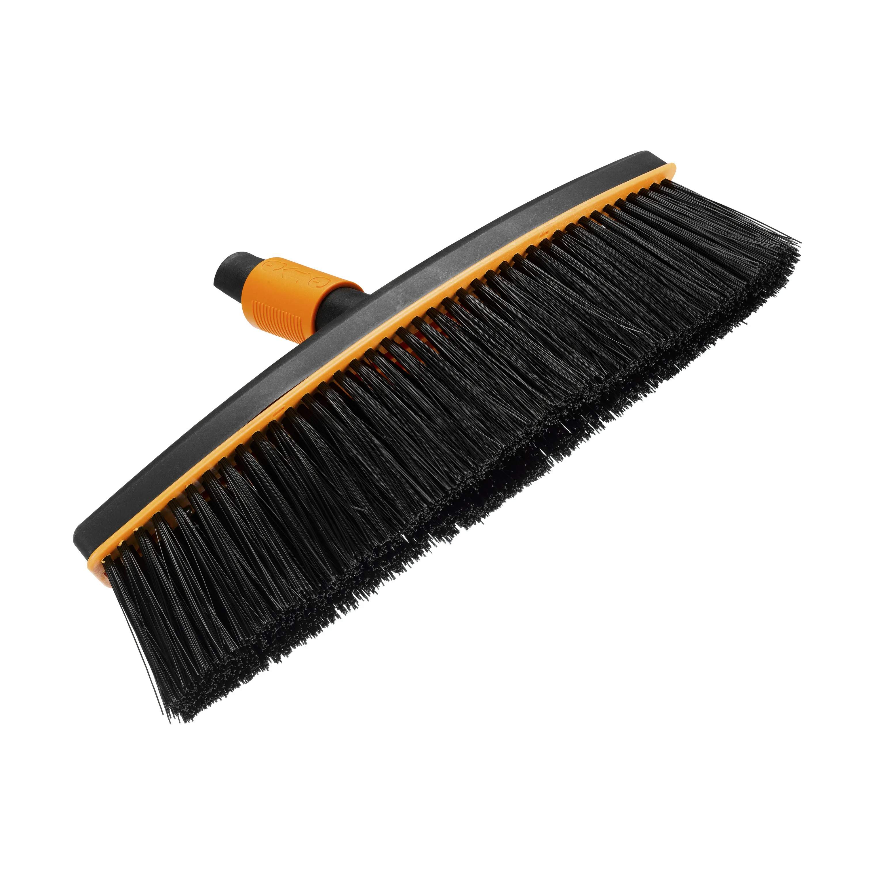Fiskars Garden Haveredskaber QuikFit™ Blød Kost i Sort/Orange, 4