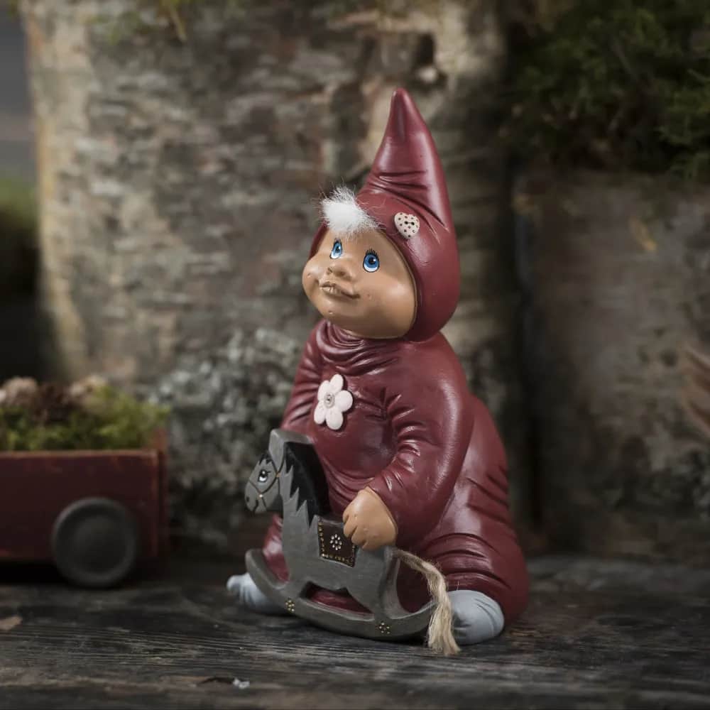 Klarborg Nisser Nisse - Silje i Rød, 2