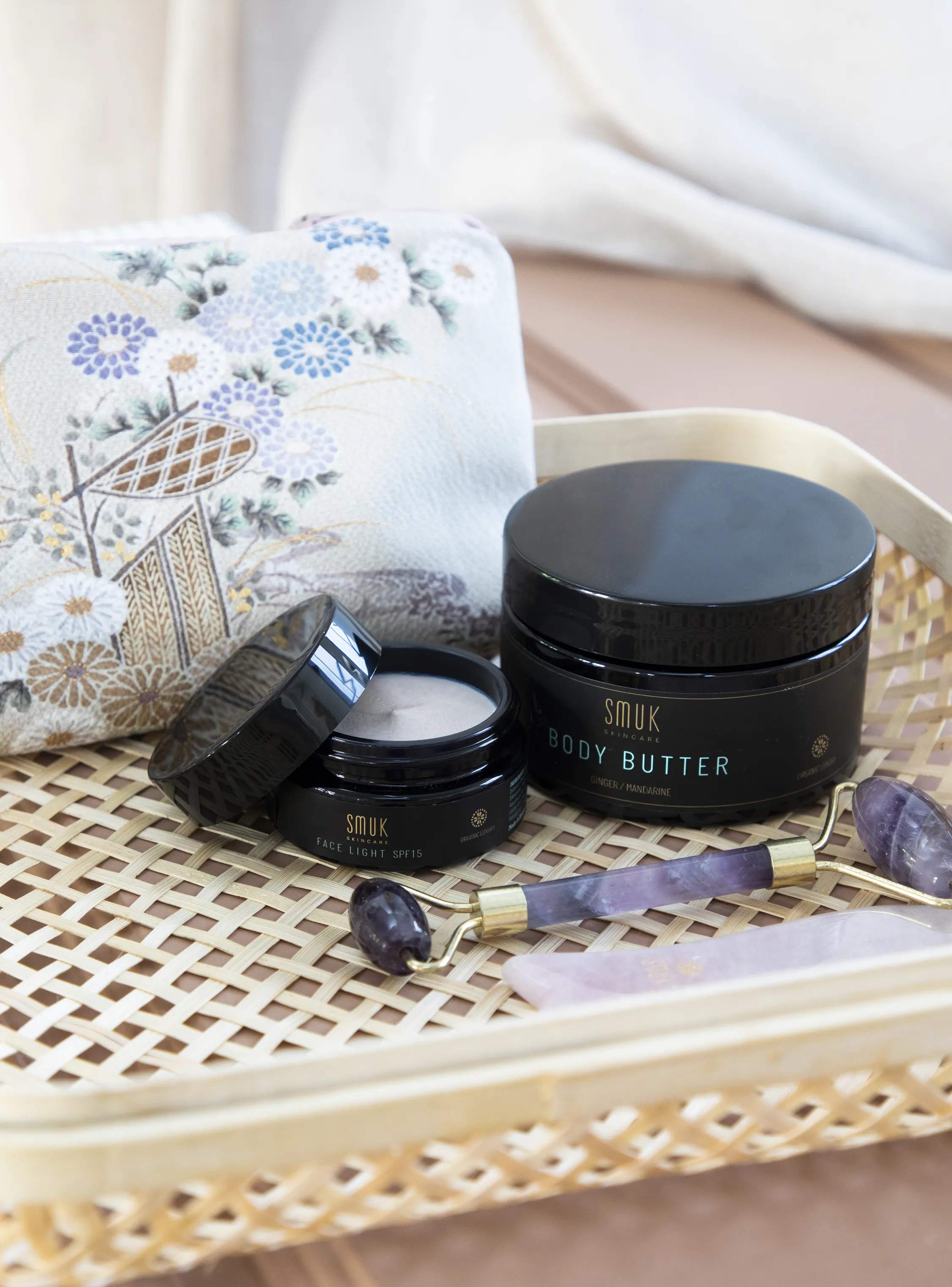 SMUK skincare Ansigtspleje Faceroller i Lilla, 2