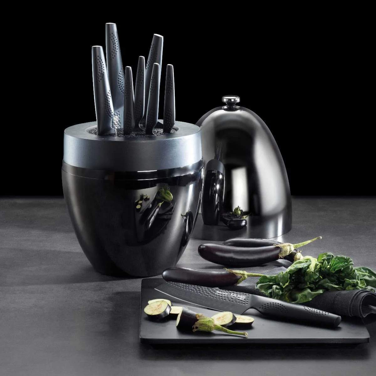 THE CUSTOM CHEF™ Knivblokke med knive Cuisine::pro®
iD3 BLACK SAMURAI™ Cuisine::pro iD3 BLACK SAMURAI Knivblok - 9 dele i Sort, 2